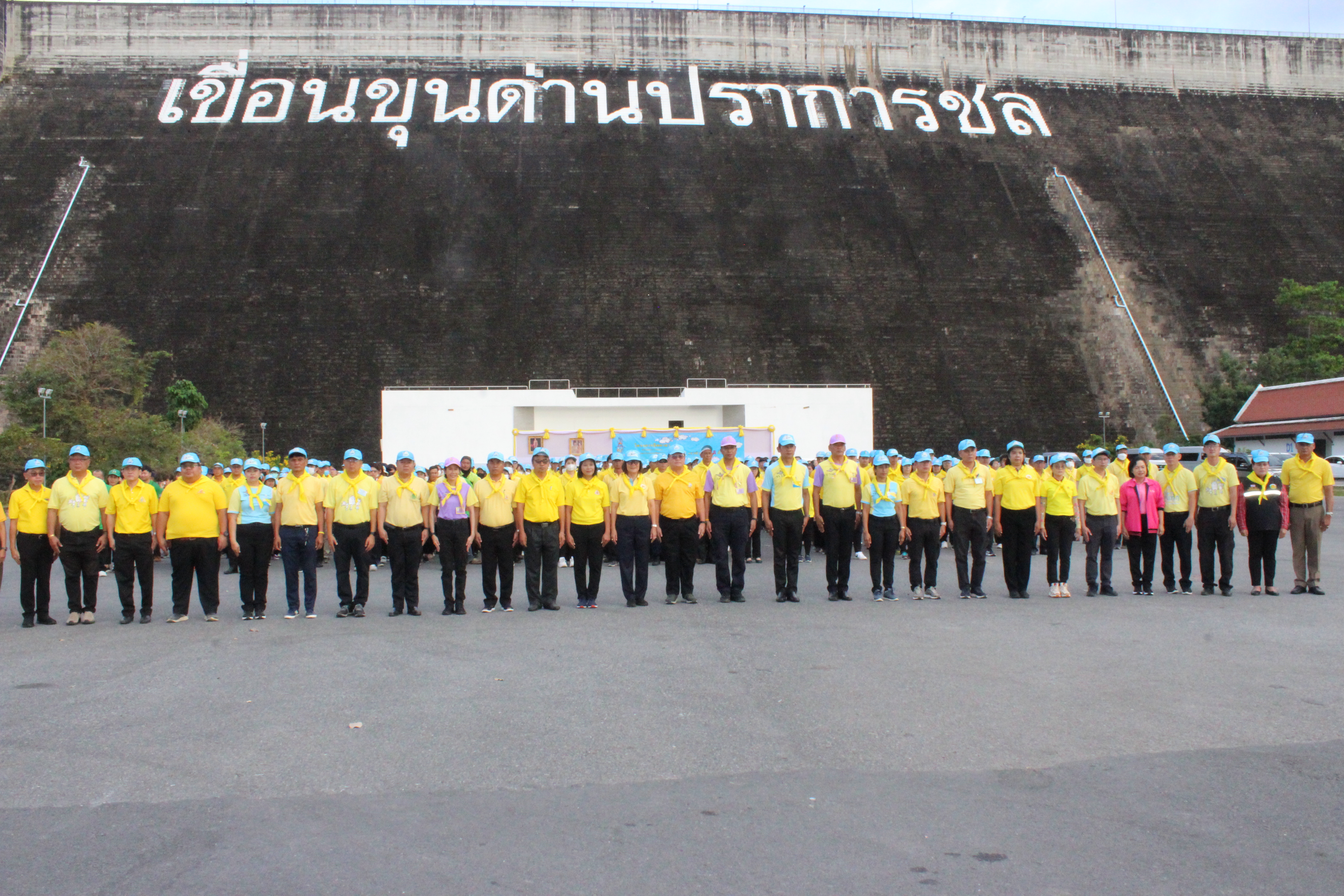 …พช.นครนายก ร่วมกิจกรรมจิตอาสาพัฒนา เนื่องในโอกาสวันคล้ายวันสวรรคตพระบาทสมเด็จพระมงกุฎเกล้าเจ้าอยู่หัว (วันวชิราวุธ) ประจำปี 2566