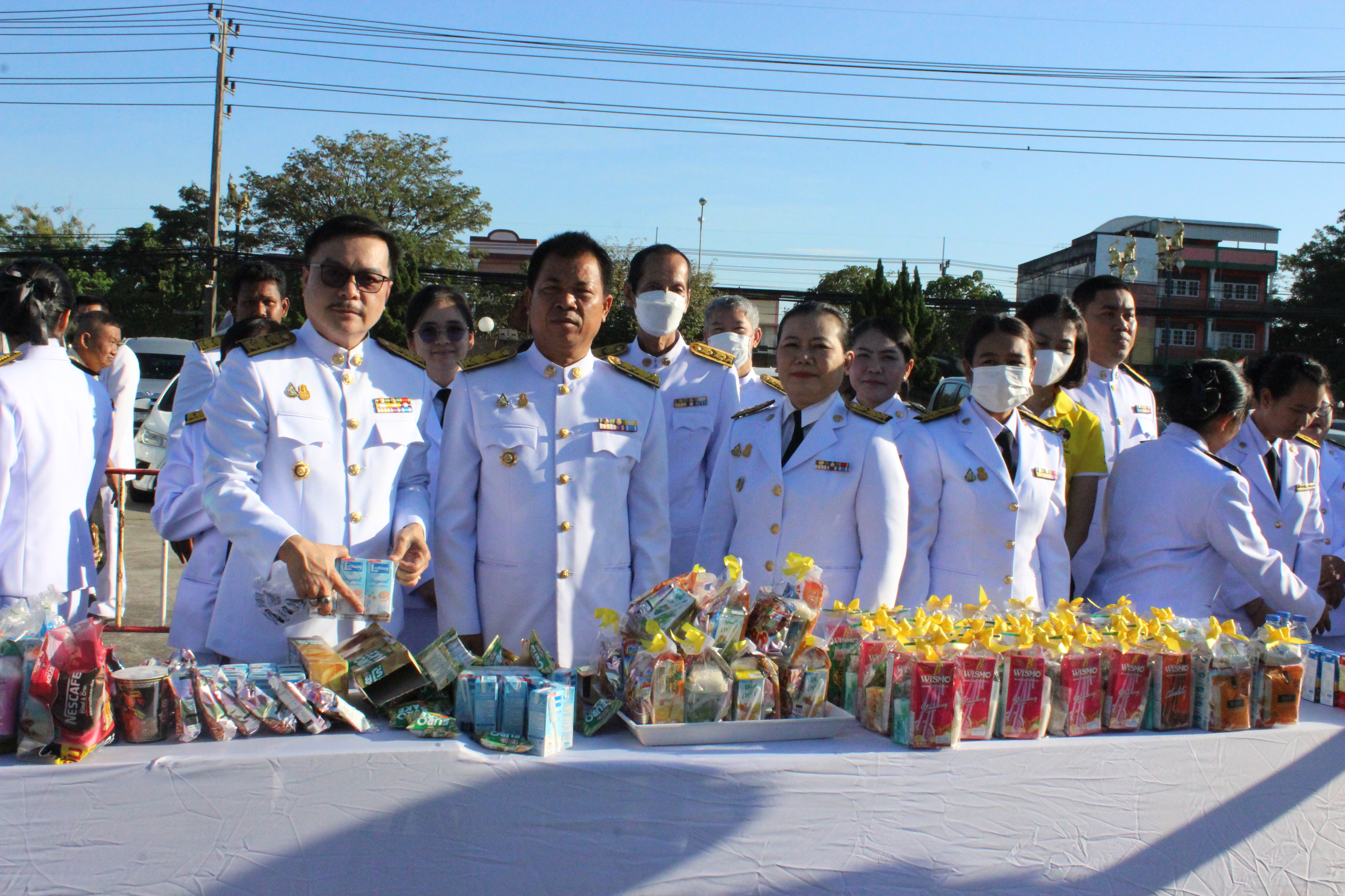 …พช.นครนายก ร่วมกิจกรรมเนื่องในวันคล้ายวันพระบรมราชสมภพพระบาทสมเด็จพระบรมชนกาธิเบศร มหาภูมิพลอดุลยเดชมหาราช บรมนาถบพิตร วันชาติ และวันพ่อแห่งชาติ 5 ธันวาคม 2566