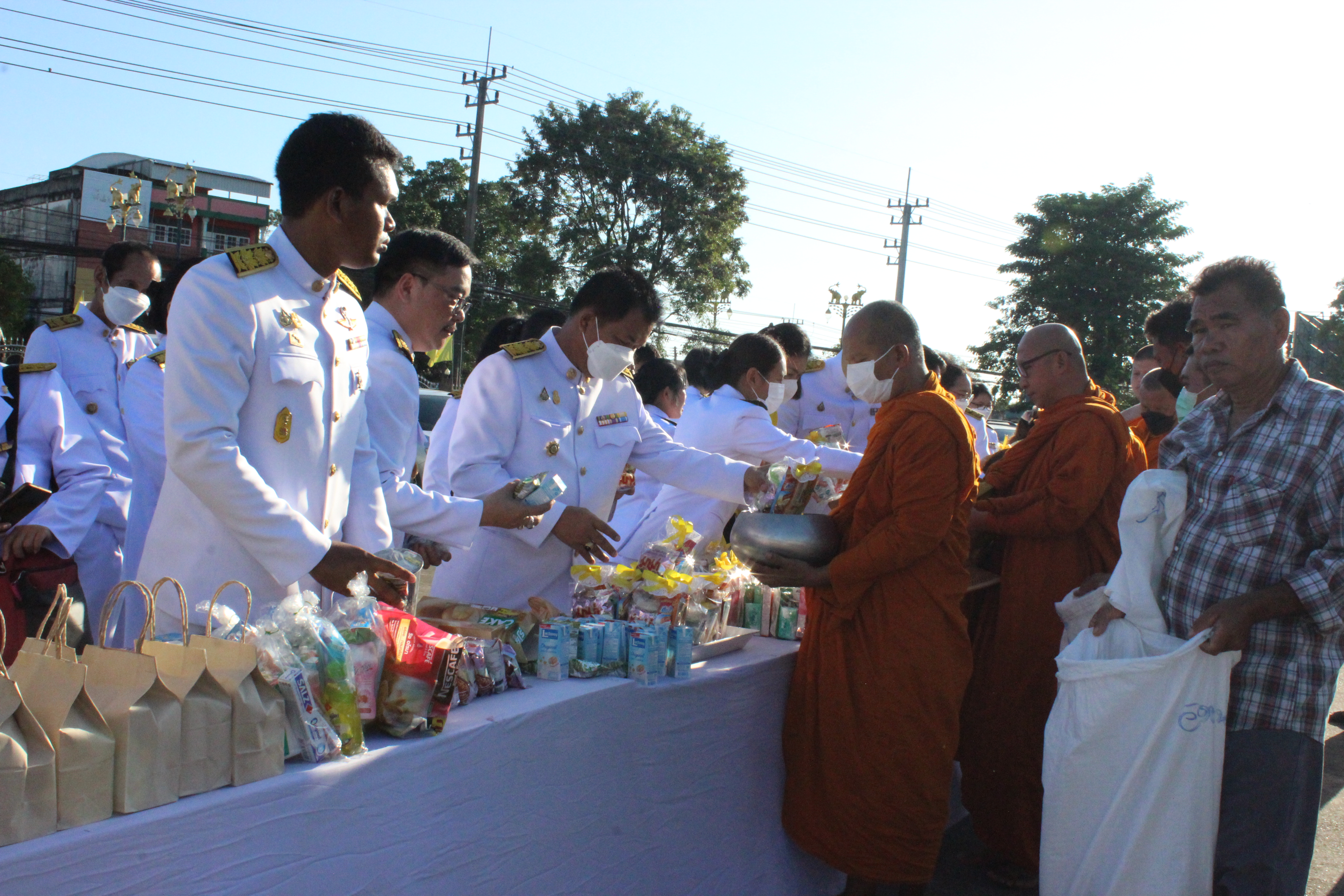 …พช.นครนายก ร่วมกิจกรรมเนื่องในวันคล้ายวันพระบรมราชสมภพพระบาทสมเด็จพระบรมชนกาธิเบศร มหาภูมิพลอดุลยเดชมหาราช บรมนาถบพิตร วันชาติ และวันพ่อแห่งชาติ 5 ธันวาคม 2566