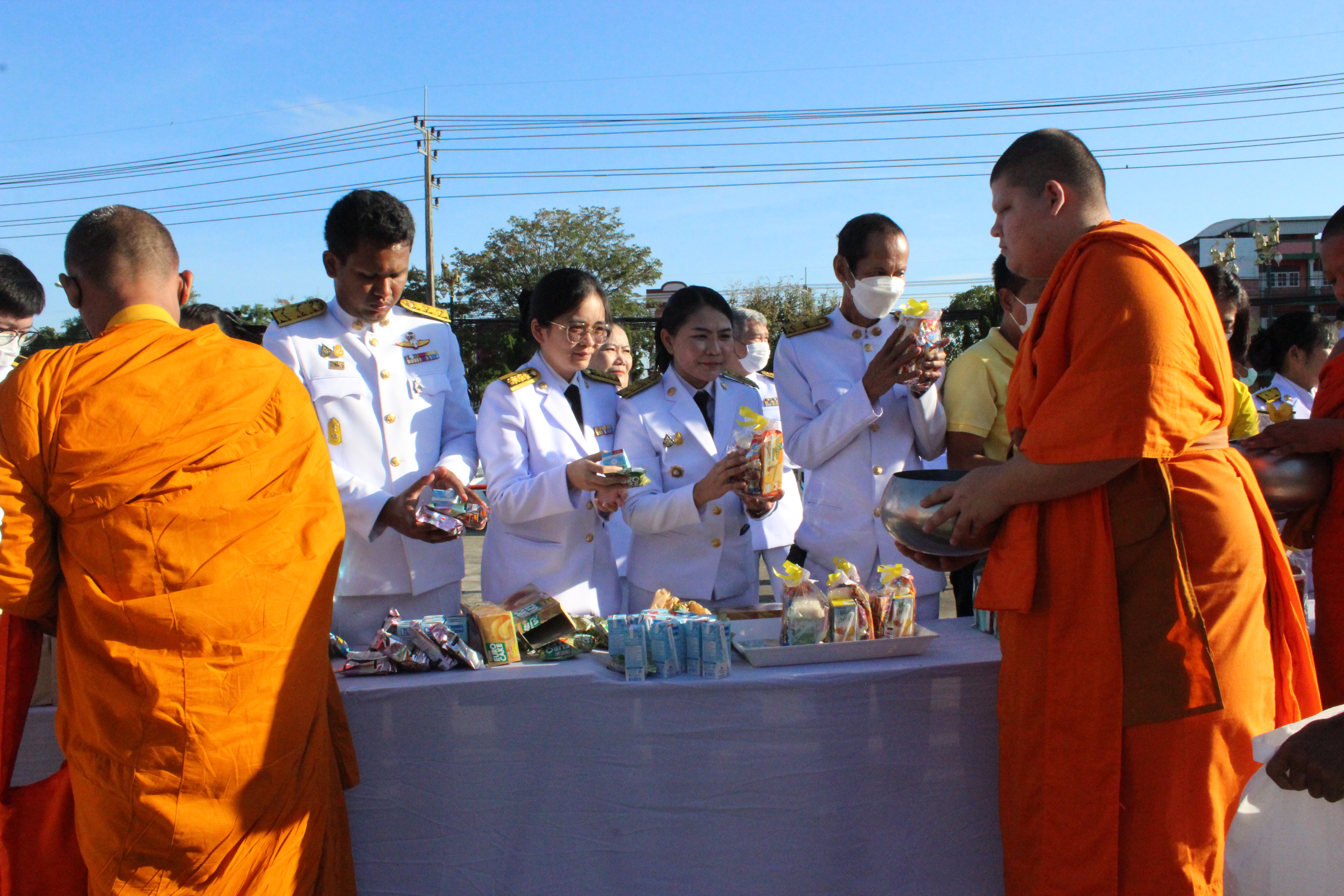 …พช.นครนายก ร่วมกิจกรรมเนื่องในวันคล้ายวันพระบรมราชสมภพพระบาทสมเด็จพระบรมชนกาธิเบศร มหาภูมิพลอดุลยเดชมหาราช บรมนาถบพิตร วันชาติ และวันพ่อแห่งชาติ 5 ธันวาคม 2566