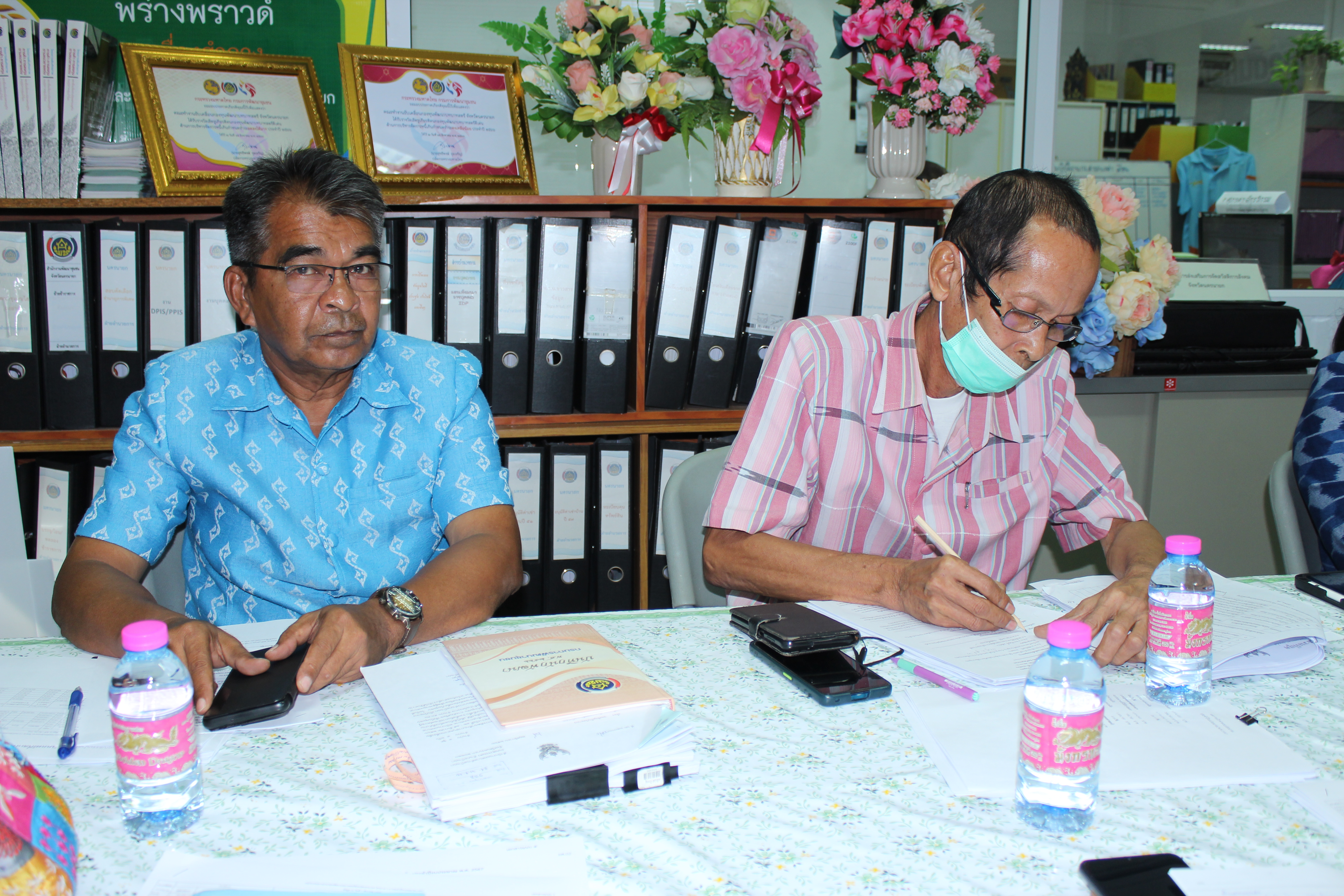 …พช.นครนายก ประชุมผู้บริหาร นักวิชาการพัฒนาชุมชน และพัฒนาการอำเภอ เพื่อติดตามการขับเคลื่อนงานพัฒนาชุมชน ประจำปีงบประมาณ พ.ศ. 2567