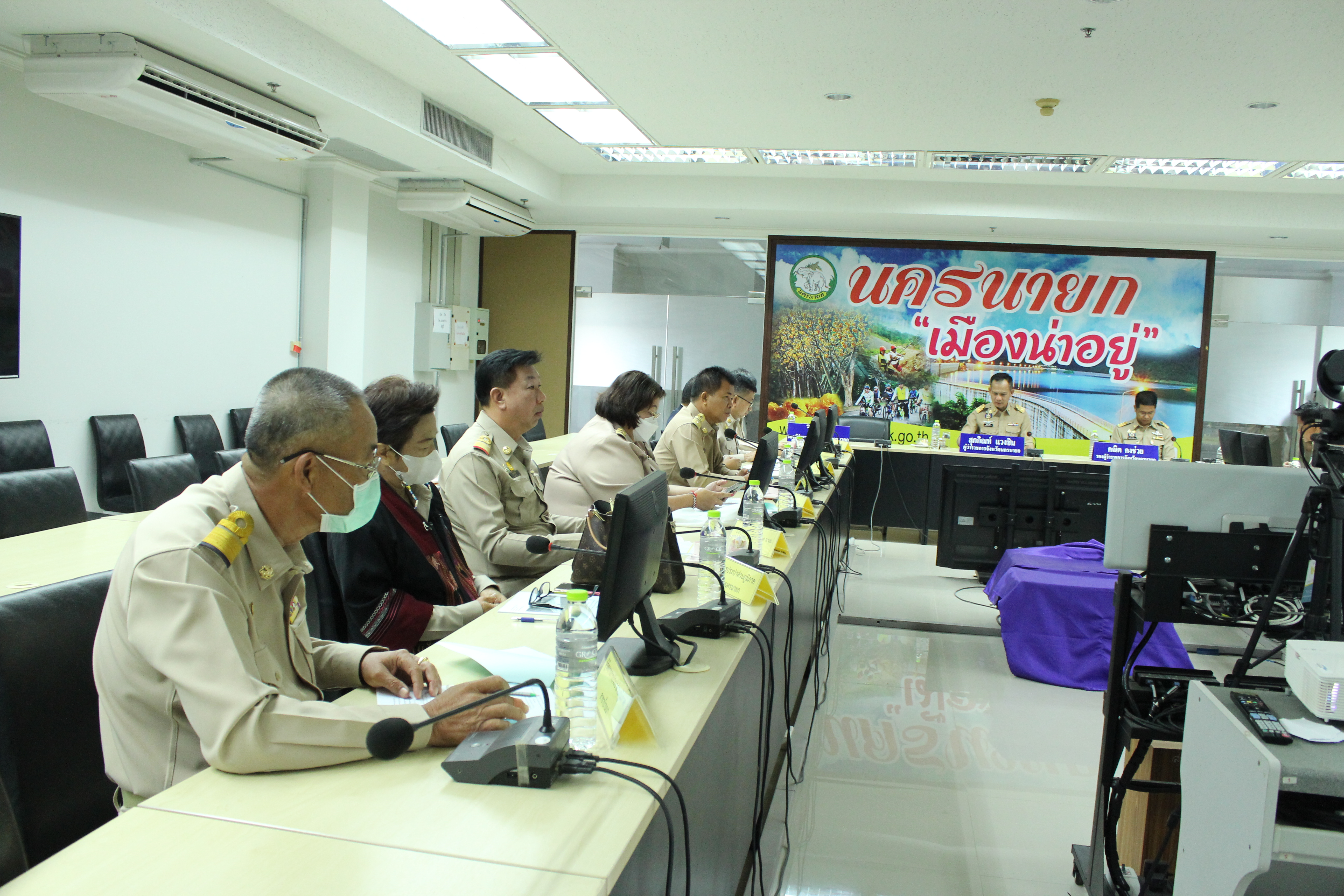 …พช.นครนายก ร่วมประชุมหัวหน้าส่วนราชการ หัวหน้าหน่วยงานรัฐวิสาหกิจ ในสังกัดกระทรวงมหาดไทย ประจำจังหวัดนครนายก ครั้งที่ 12/2566