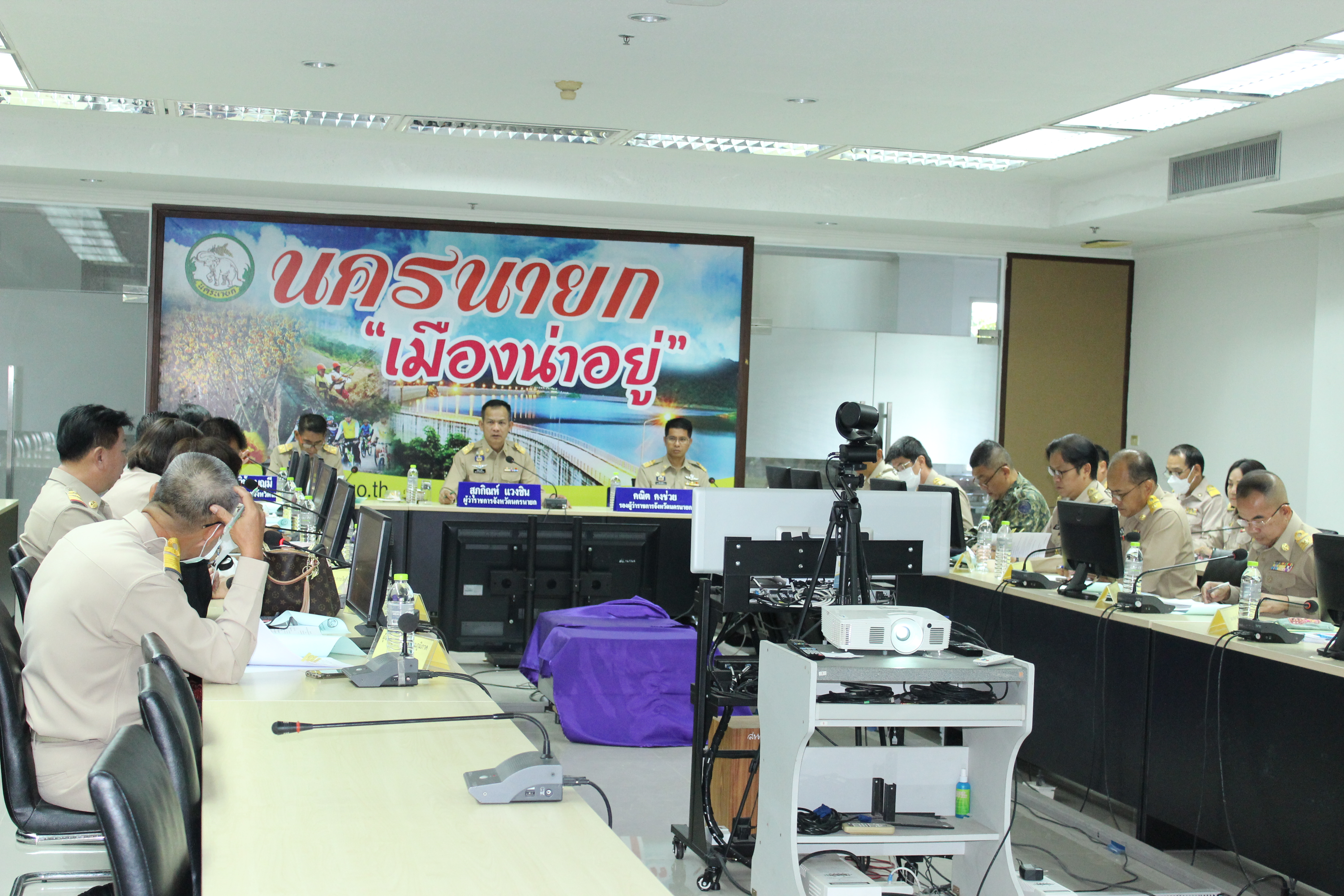 …พช.นครนายก ร่วมประชุมหัวหน้าส่วนราชการ หัวหน้าหน่วยงานรัฐวิสาหกิจ ในสังกัดกระทรวงมหาดไทย ประจำจังหวัดนครนายก ครั้งที่ 12/2566