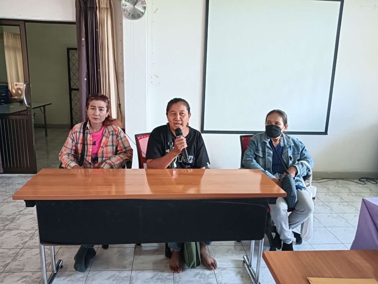 …พช.นครนายก ประชุมคณะทำงานขับเคลื่อนกองทุนพัฒนาบทบาทสตรีจังหวัดนครนายก ครั้งที่ 8/2566