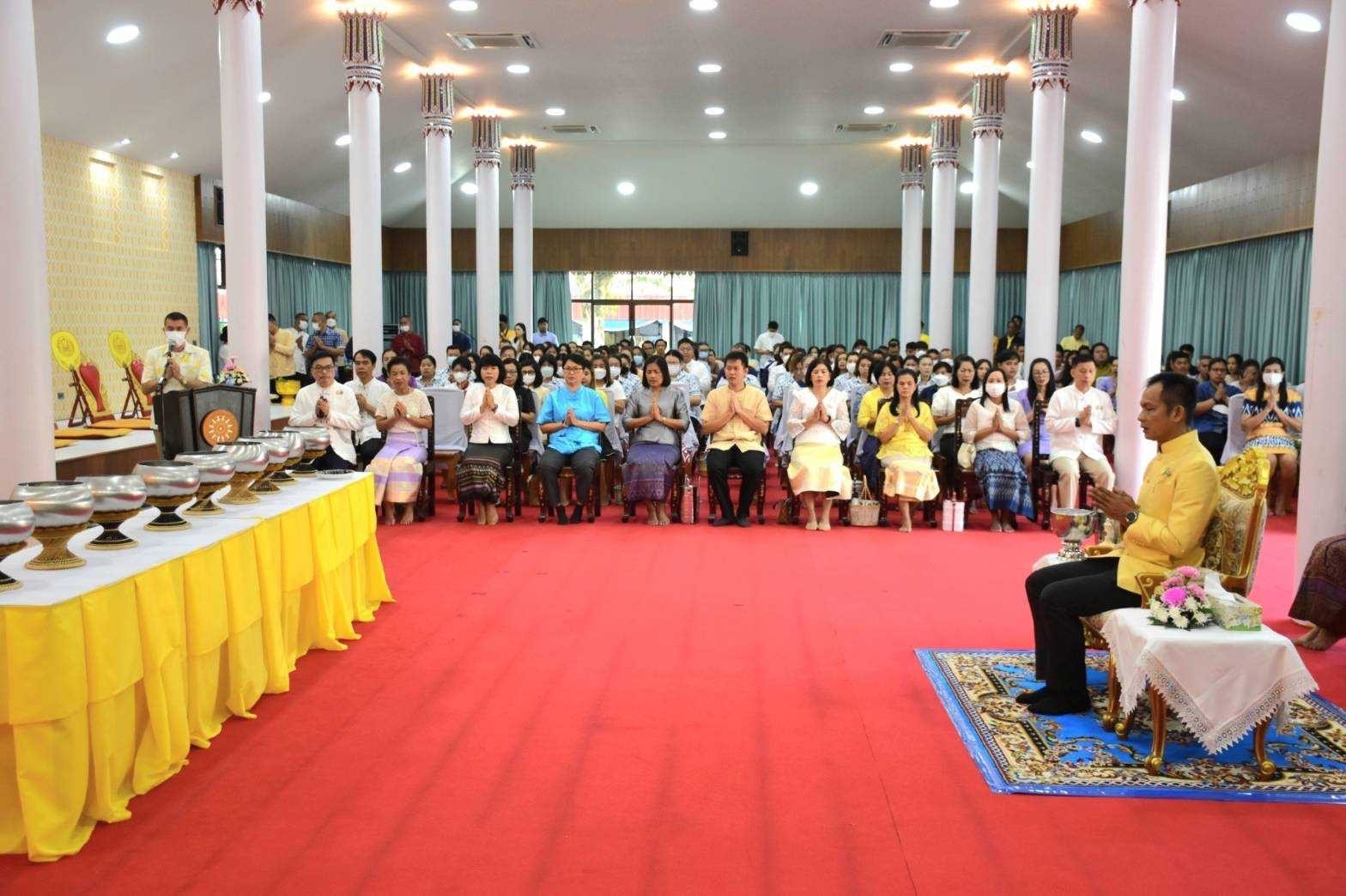 …พช.นครนายก ร่วมกิจกรรม ผู้ว่าฯ พาแต่งกายผ้าไทย หิ้วปิ่นโตเข้าวัด ศรัทธาอิ่มบุญ เกื้อหนุนพระพุทธศาสนา รักษาสิ่งแวดล้อม จังหวัดนครนายก ประจำปีงบประมาณ พ.ศ.2567