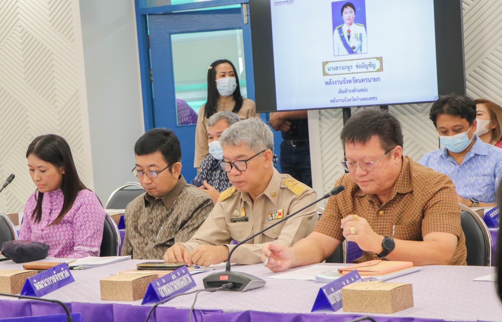 …พช.นครนายก ร่วมประชุมคณะกรมการจังหวัดและหัวหน้าส่วนราชการ