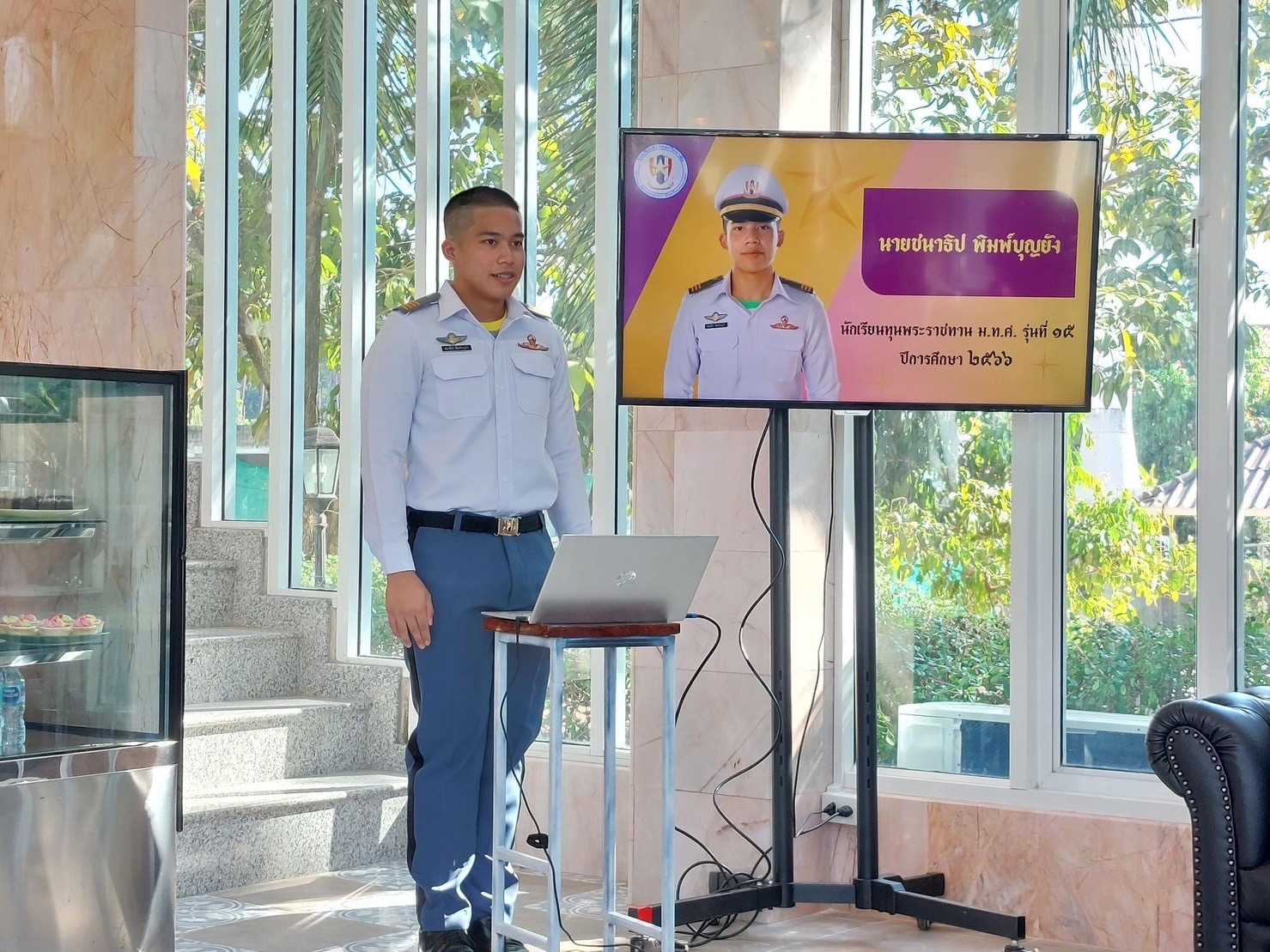 …พช.นครนายก ลงพื้นที่เยี่ยมนักเรียนทุนพระราชทาน ม.ท.ศ. รุ่นที่ 12 – 15