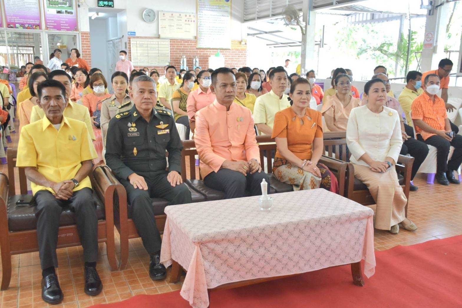 …พช.นครนายก ร่วมกิจกรรมส่งธรรมสู่ใจ เพื่อไทยทั้งมวล เฉลิมพระเกียรติสมเด็จพระเจ้าลูกเธอ เจ้าฟ้าพัชรกิติยาภา นเรนทิราเทพยวดี กรมหลวงราชสาริณีสิริพัชร มหาวัชรราชธิดา เนื่องในโอกาสวันคล้ายวันประสูติ 7 ธันวาคม 2566