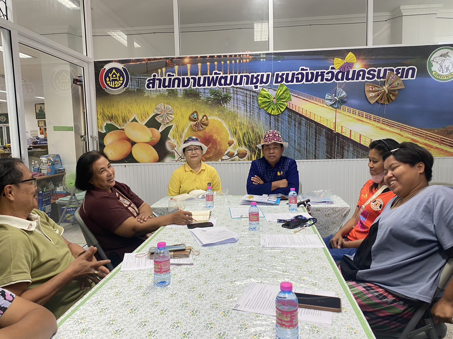 …พช.นครนายก เตรียมความพร้อม ยกทัพผู้ประกอบการ OTOP เข้าเมืองกรุงร่วมจำหน่ายสินค้างาน OTOP City 2023