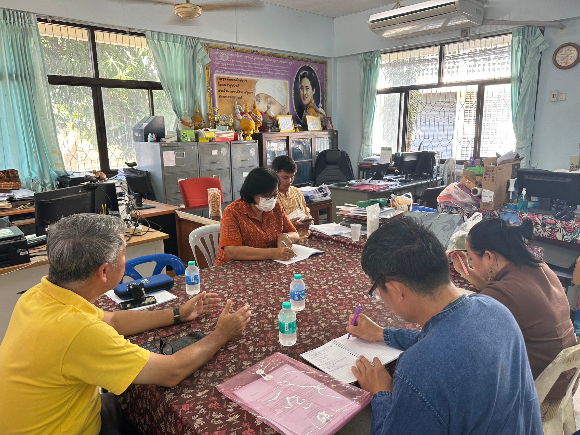 …พช.นครนายก ลงพื้นที่ติดตามการดำเนินงานตามแผนปฏิบัติงานและแผนการใช้จ่ายงบประมาณ ประจำปีงบประมาณ พ.ศ. 2567