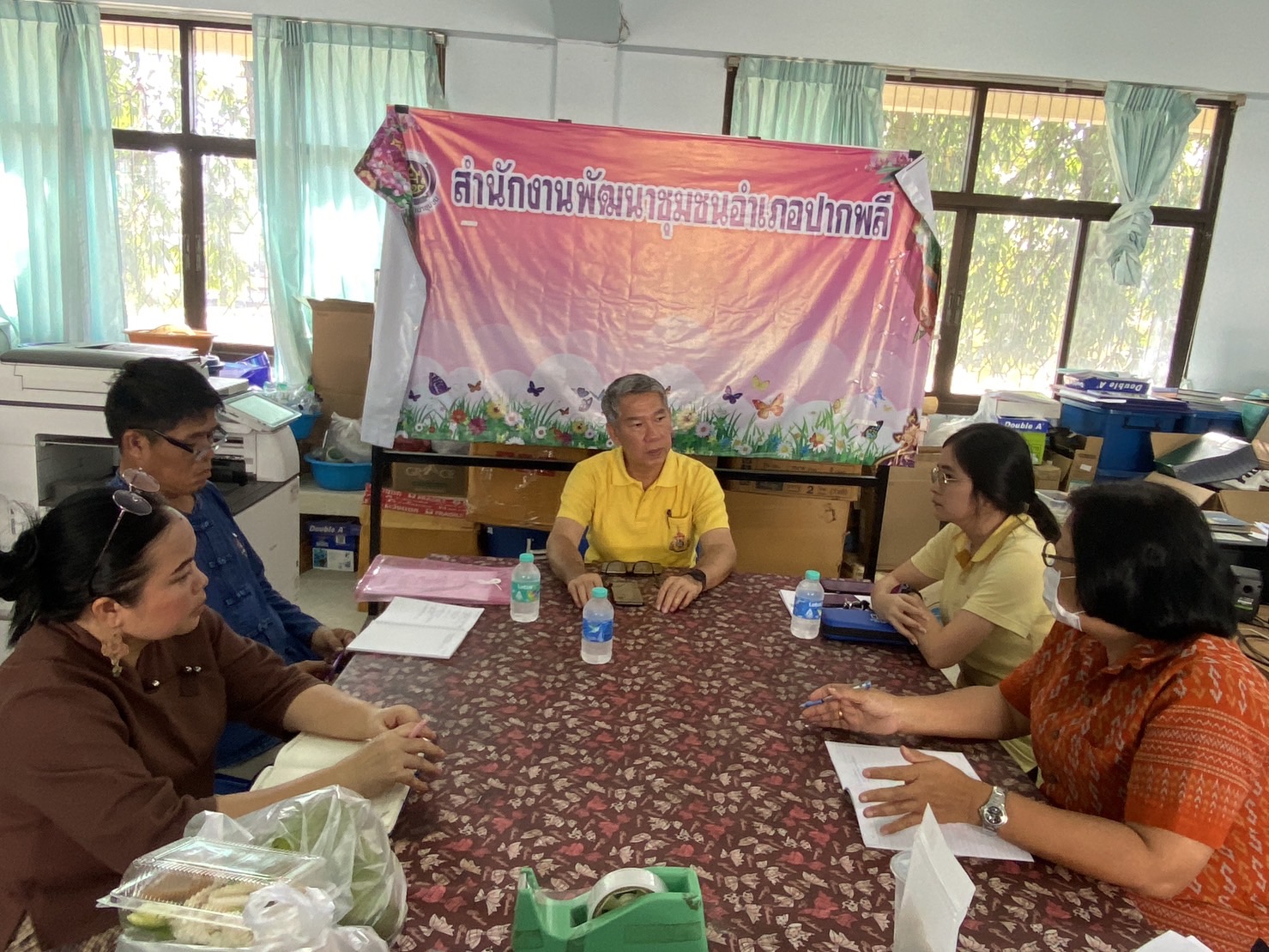 …พช.นครนายก ลงพื้นที่ติดตามการดำเนินงานตามแผนปฏิบัติงานและแผนการใช้จ่ายงบประมาณ ประจำปีงบประมาณ พ.ศ. 2567