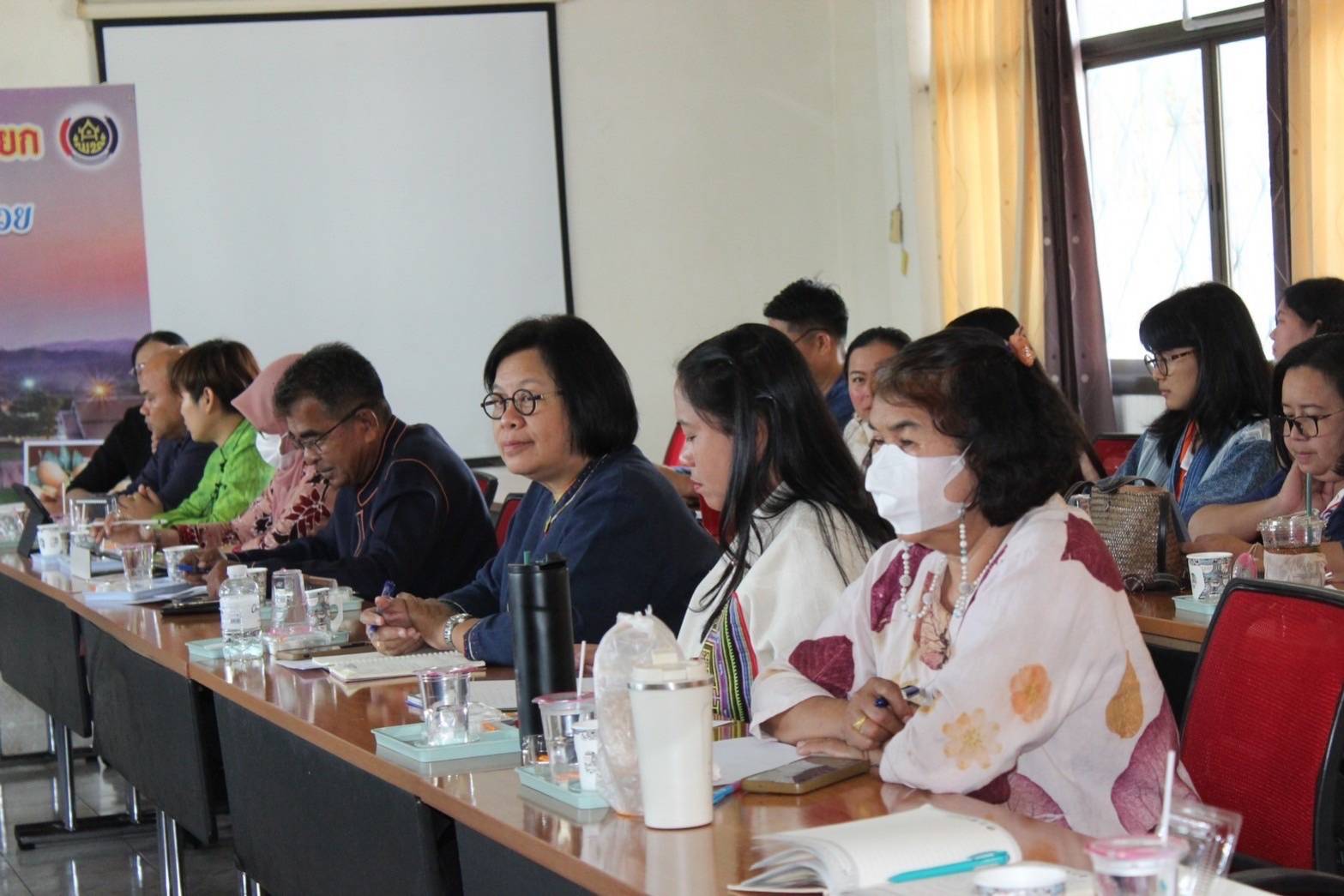 …พช.นครนายก รวมพลังขับเคลื่อนองค์กรคุณธรรม “ปลูกด้วยรัก ผักสีเขียว”