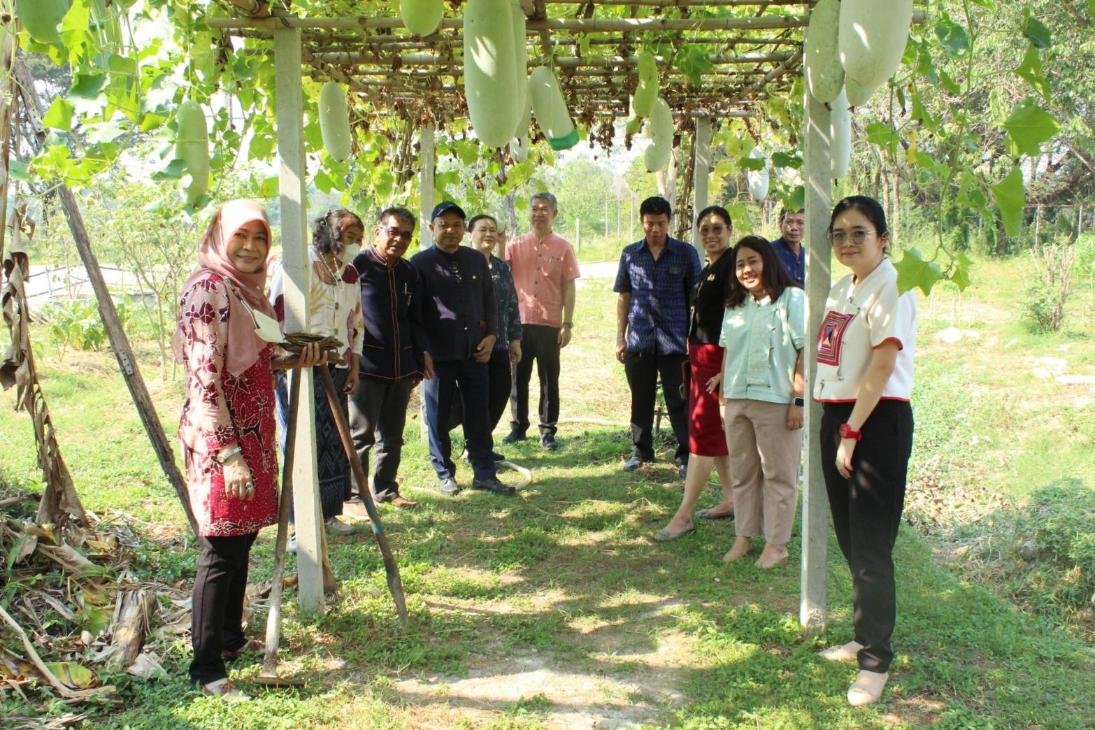 …พช.นครนายก รวมพลังขับเคลื่อนองค์กรคุณธรรม “ปลูกด้วยรัก ผักสีเขียว”