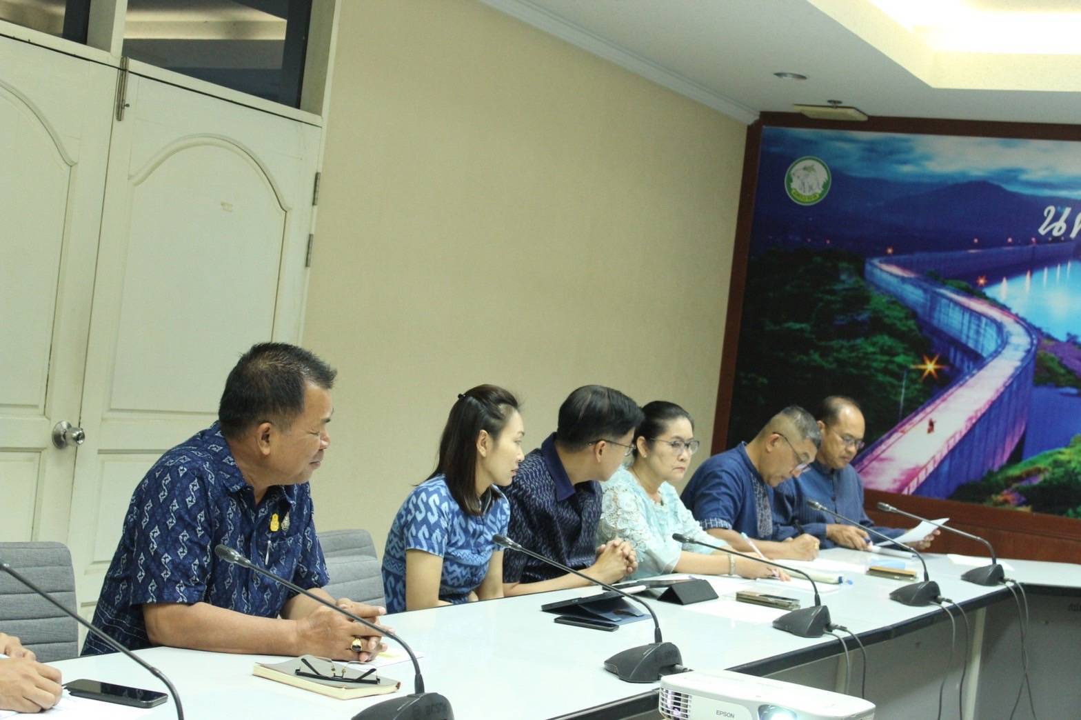 …พช.นครนายก ร่วมประชุมการพัฒนาคุณภาพชีวิตของประชาชนและการขจัดความยากจนในระดับพื้นที่ จังหวัดนครนายก ประจำปีงบประมาณ พ.ศ. 2567