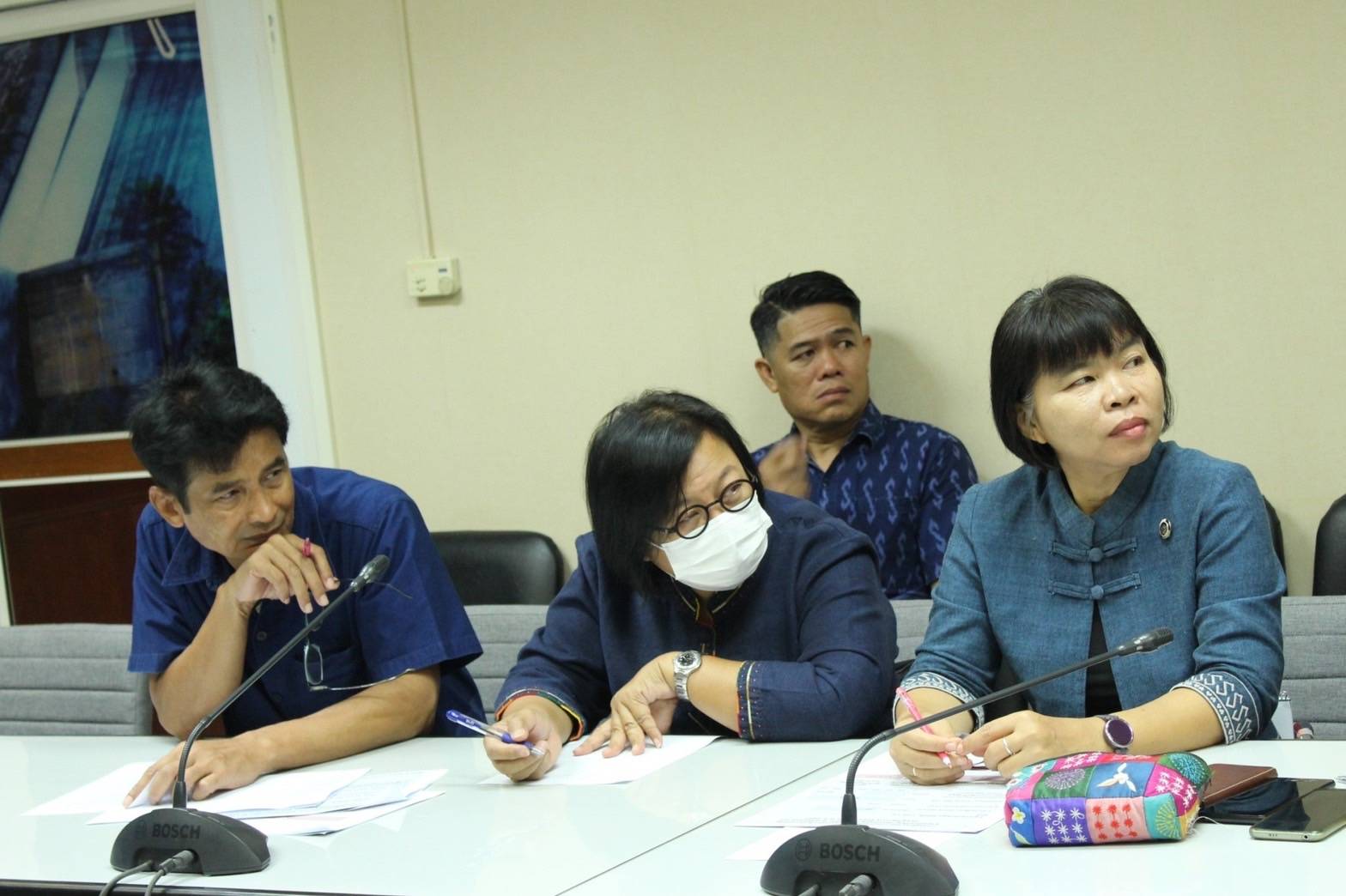 …พช.นครนายก ร่วมประชุมการพัฒนาคุณภาพชีวิตของประชาชนและการขจัดความยากจนในระดับพื้นที่ จังหวัดนครนายก ประจำปีงบประมาณ พ.ศ. 2567