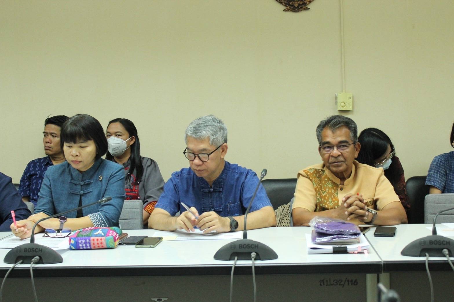 …พช.นครนายก ร่วมประชุมการพัฒนาคุณภาพชีวิตของประชาชนและการขจัดความยากจนในระดับพื้นที่ จังหวัดนครนายก ประจำปีงบประมาณ พ.ศ. 2567