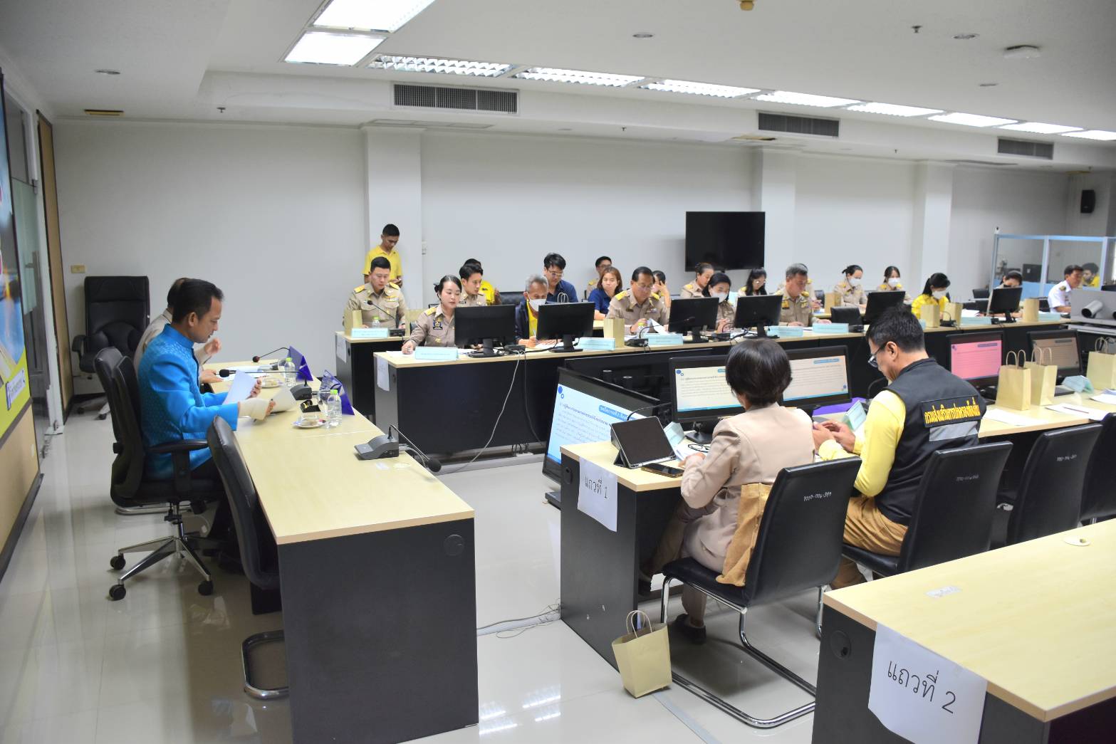 …พช.นครนายก ร่วมประชุมเพื่อเตรียมโครงการเฉลิมพระเกียรติพระบาทสมเด็จพระวชิรเกล้าเจ้าอยู่หัว เนื่องในโอกาสมหามงคลเฉลิมพระชนมพรรษา 72 พรรษา