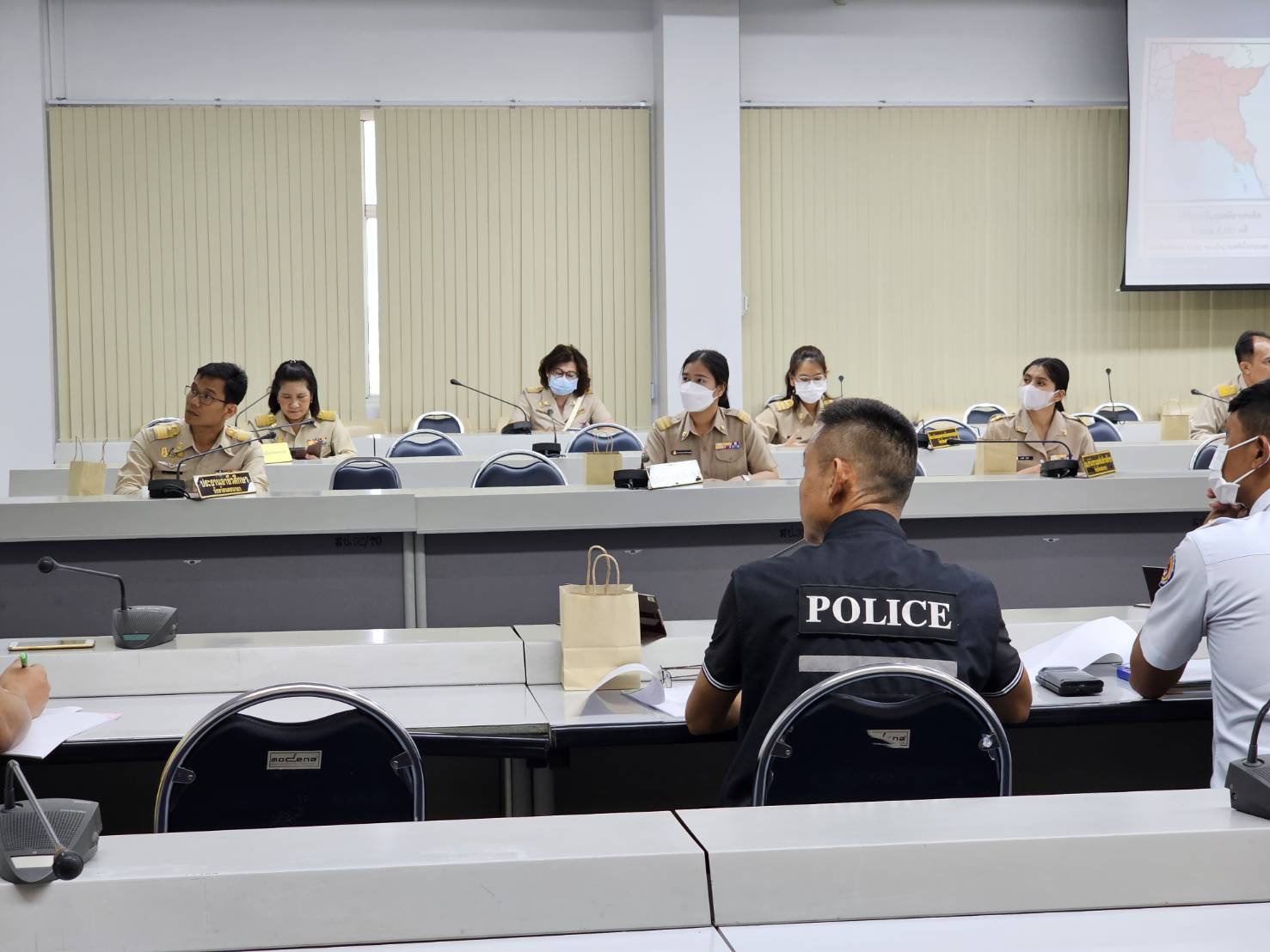 …พช.นครนายก ร่วมประชุมคณะกรรมการศูนย์อำนวยการป้องกันและปราบปรามยาเสพติดจังหวัดนครนายก (ศอ.ปส.จ.นย.)