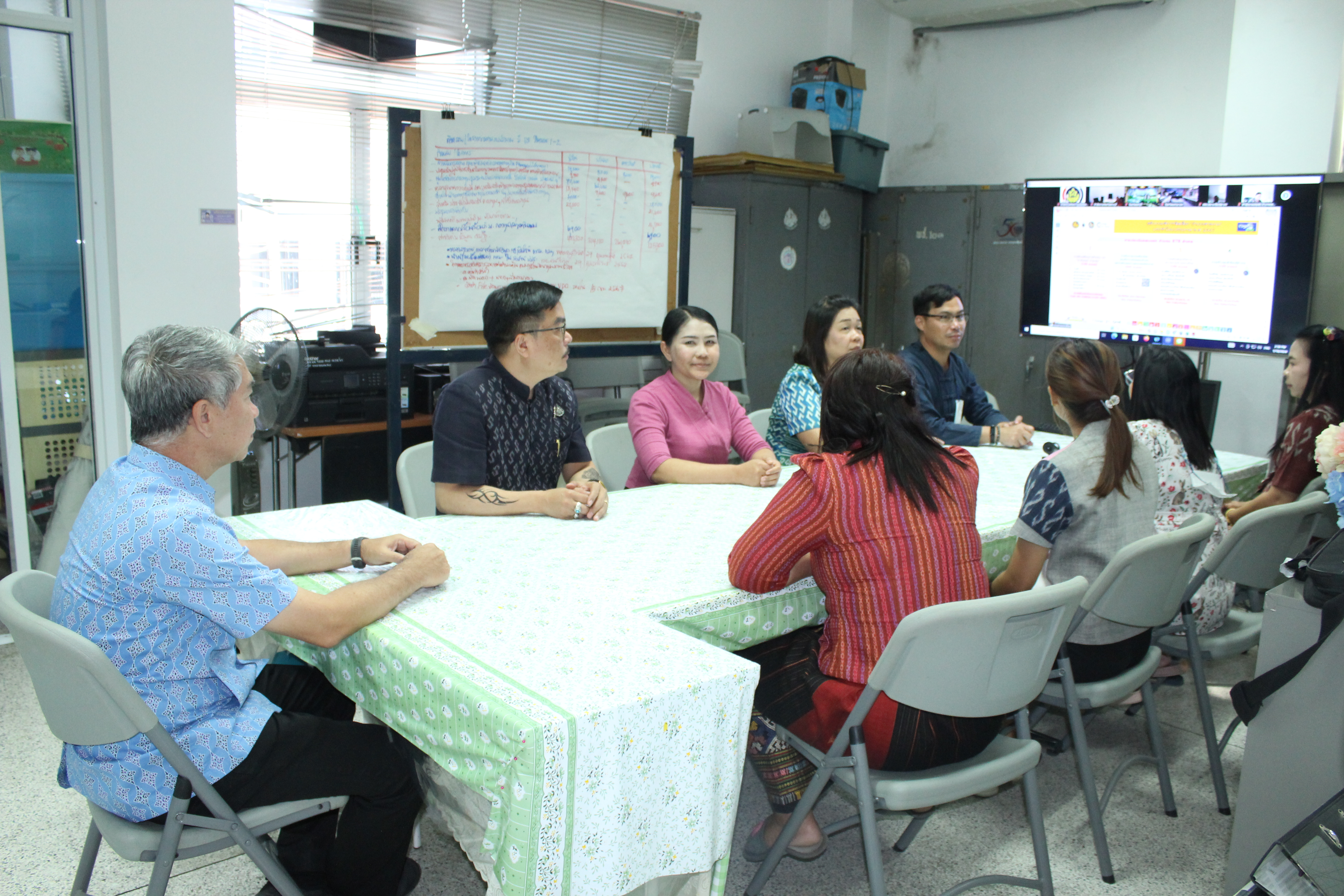 …พช.นครนายก ร่วมรับชมการถ่ายทอดสด การประชุมโครงการอบรมเพิ่มประสิทธิภาพผู้นำในการเสริมสร้างบทบาทของหมู่บ้านสู่การพัฒนาประเทศอย่างยั่งยืน ประจำปีงบประมาณ พ.ศ.2567 ครั้งที่ 1