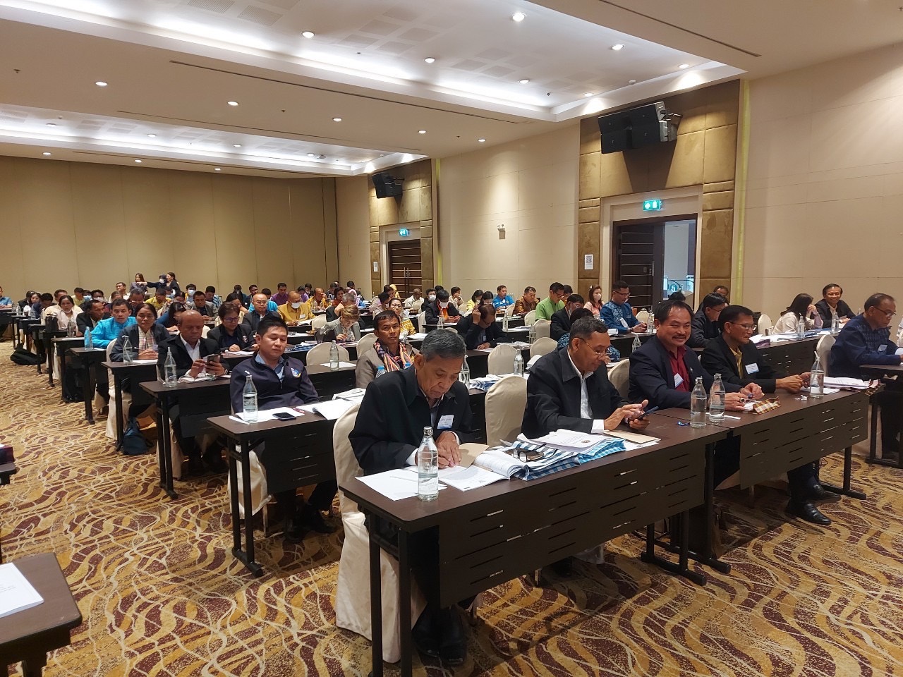 …พช.นครนายก ร่วมประชุมเชิงปฏิบัติการสร้างความรู้ความเข้าใจเครือข่ายคณะกรรมการบริหารศูนย์ประสานงานองค์การชุมชนระดับจังหวัด (ศอช.จ.)