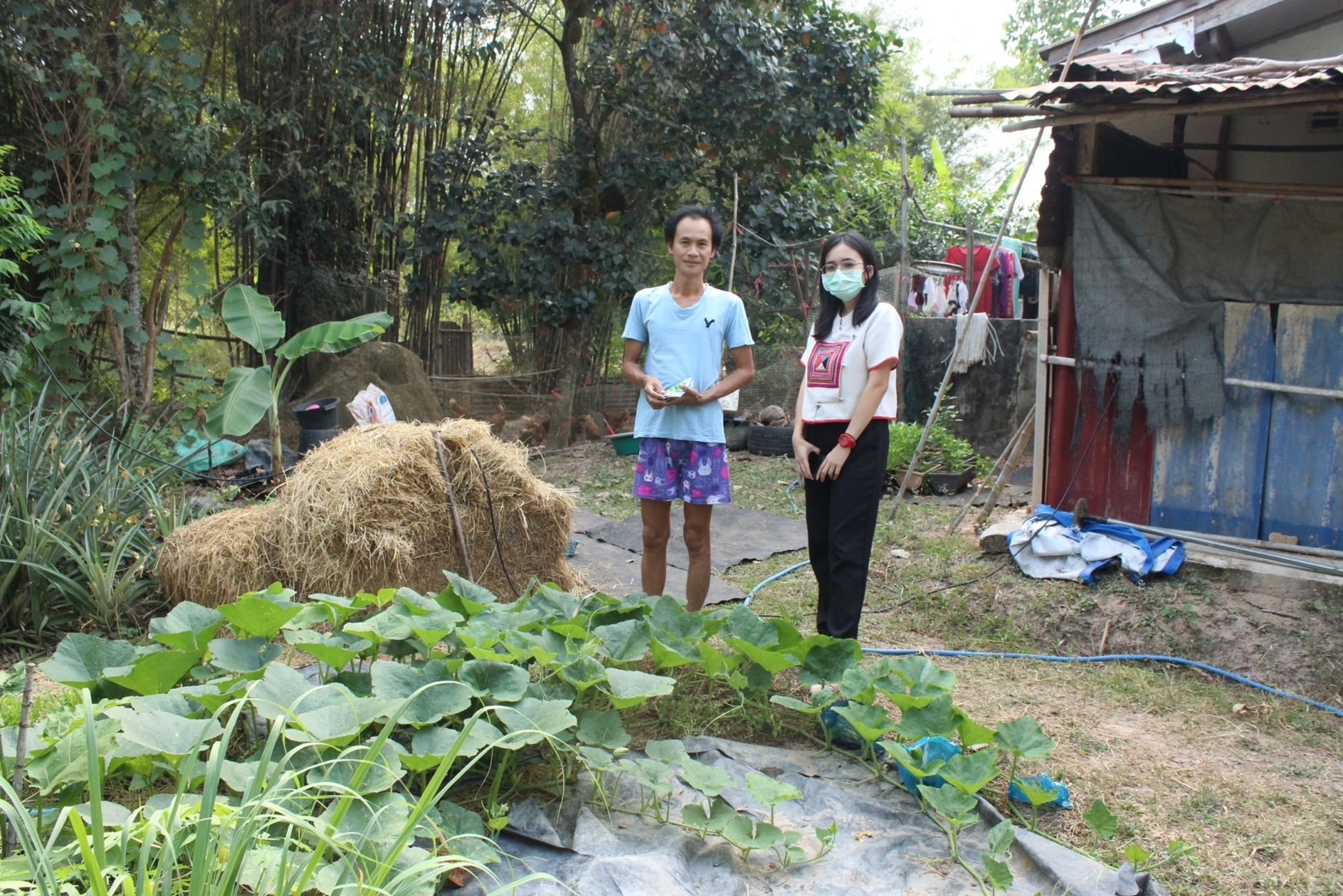 …พช.นครนายก ลงพื้นที่ติดตามครัวเรือนเป้าหมายโครงการพัฒนาคุณภาพด้านการศึกษาและเพิ่มทักษะการประกอบอาชีพ ประจำปี พ.ศ.2566 และโครงการพื้นที่ว่างสร้างอาหาร 30 ตารางวาโมเดล พื้นที่ตำบลโคกกรวด
