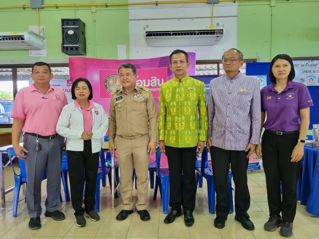 …พช.นครนายก ร่วม Kick Off “ตลาดนัดแก้หนี้” เปิดพื้นที่ให้ลูกหนี้-เจ้าหนี้-สถาบันการเงิน ไกล่เกลี่ย เจรจา แก้ปัญหาหนี้นอกระบบ