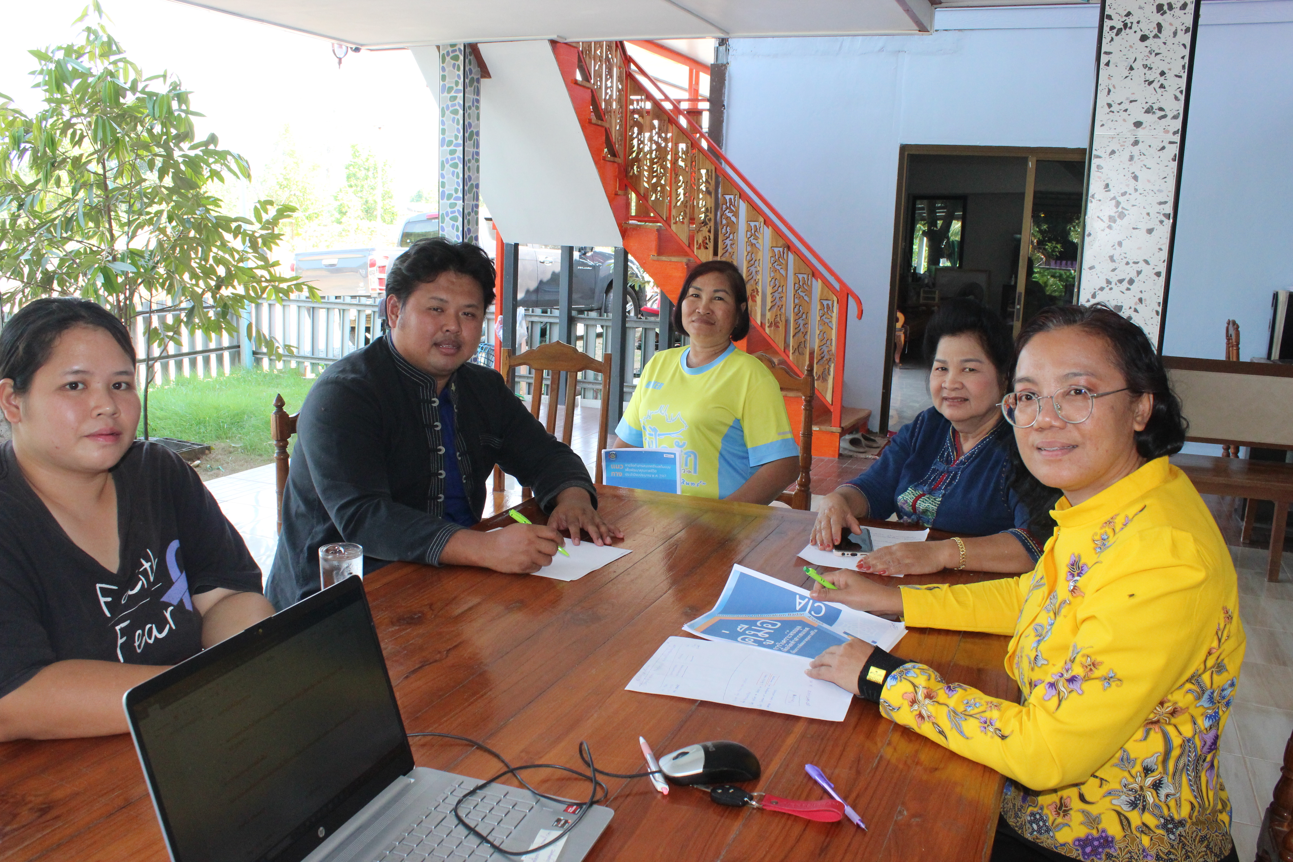 …พช.นครนายก ร่วมติดตามความคืบหน้าการถอดบทเรียนโครงการจัดทำสารสนเทศตำบลต้นแบบเพื่อพัฒนาคุณภาพชีวิต ตำบลโคกกรวด อำเภอปากพลี ประจำปีงบประมาณ พ.ศ.2567