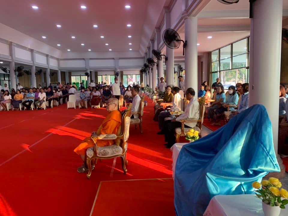 …พช.นครนายก ร่วมหิ้วปิ่นโตเข้าวัด ศรัทธาอิ่มบุญ เกื้อหนุนพระศาสนา รักษาสิ่งแวดล้อม