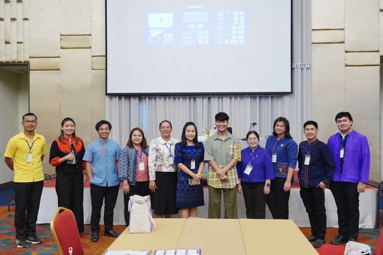 …พช. นครนายก ร่วมอบรมโครงการพัฒนาบุคลากรเพื่อเสริมสร้างภาพลักษณ์และสร้างเครือข่ายการประชาสัมพันธ์องค์กร