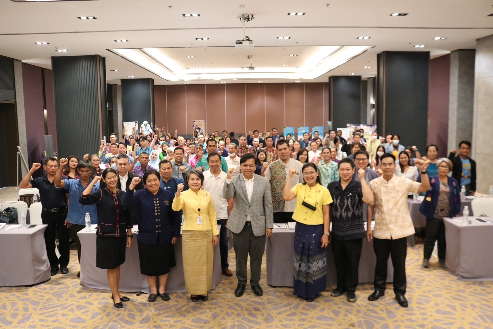 …พช.นครนายก ร่วมขับเคลื่อนการดำเนินงาน 9;10 ปฏิบัติบัติบูชา “สืบสาน รักษา ต่อยอด” เพื่อพัฒนาชุมชน ประจำปี 2567