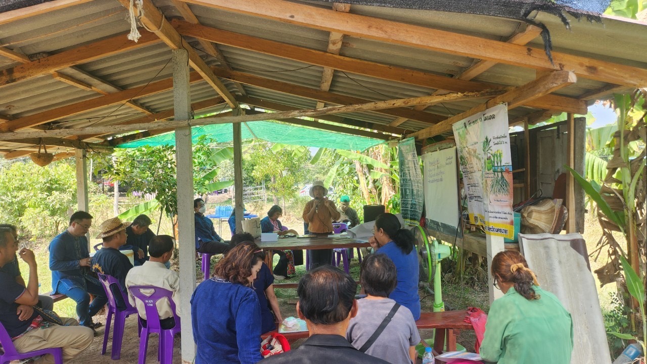 …พช.นครนายก ดำเนินโครงการประชุมเชิงปฏิบัติการสนับสนุนการขับเคลื่อนกิจกรรมศูนย์เรียนรู้การพัฒนาคุณภาพชีวิตตามหลักทฤษฎีใหม่ ประยุกต์สู่ “โคก หนอง นาโมเดล” Copy