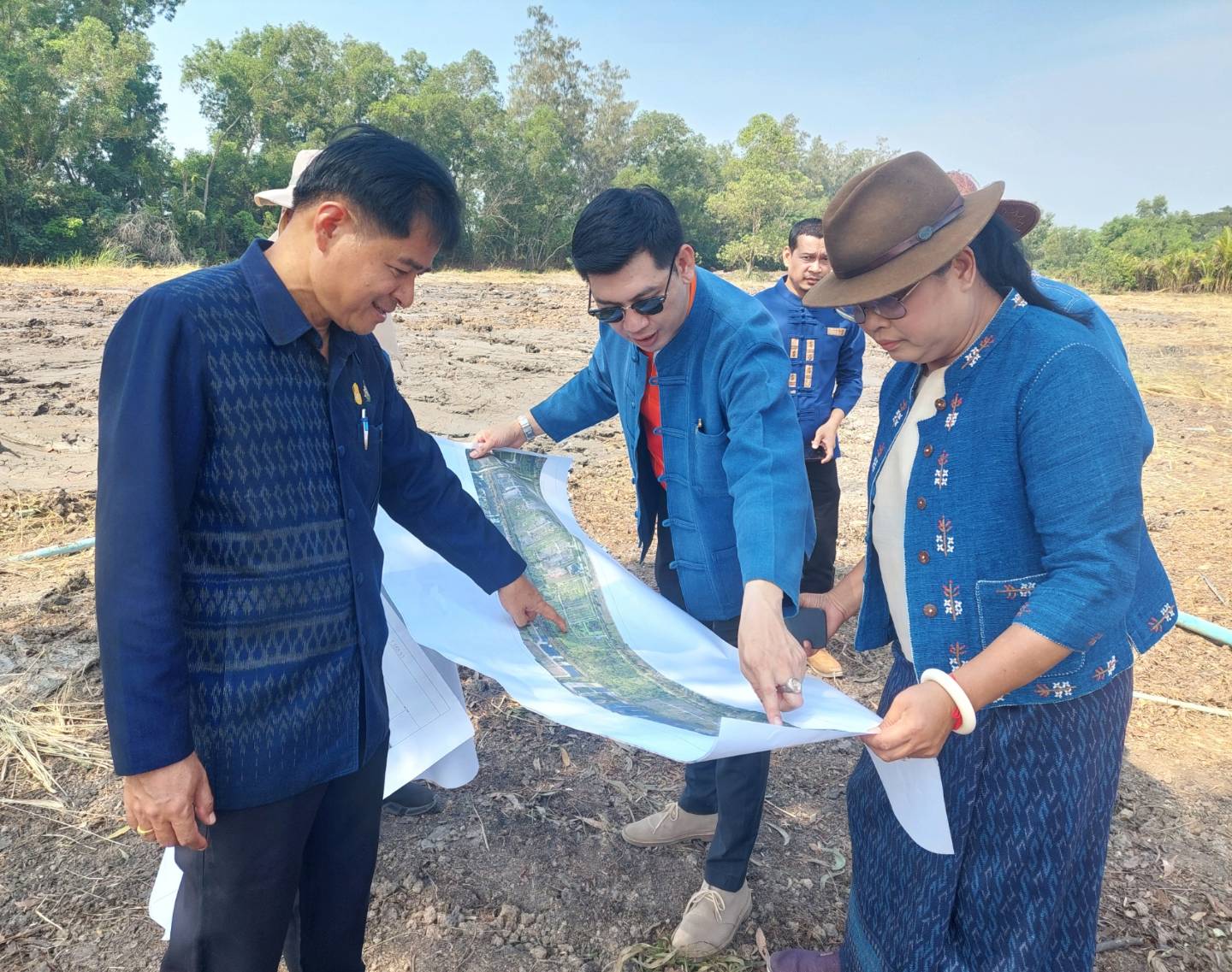 …พช.นครนายก รับการตรวจติดตามการดำเนินงานการขับเคลื่อนงานตามยุทธศาสตร์กรมการพัฒนาชุมชน ประจำปีงบประมาณ พ.ศ.2567