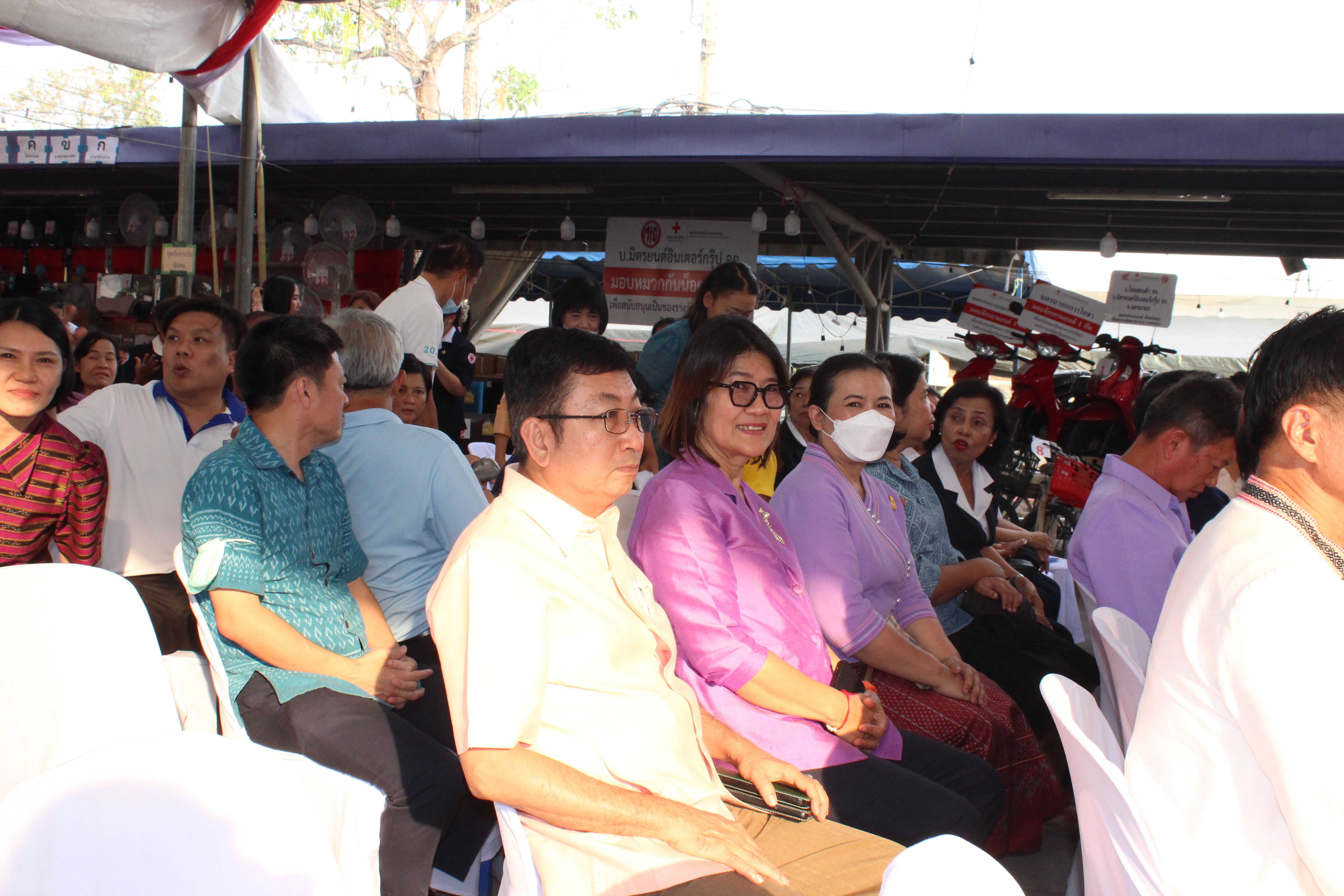 …พช.นครนายก ร่วมพิธีเปิดร้านมัจฉากาชาด ในงานของดีนครนายก มรดกธรรมชาติ ประจำปี พ.ศ. 2567