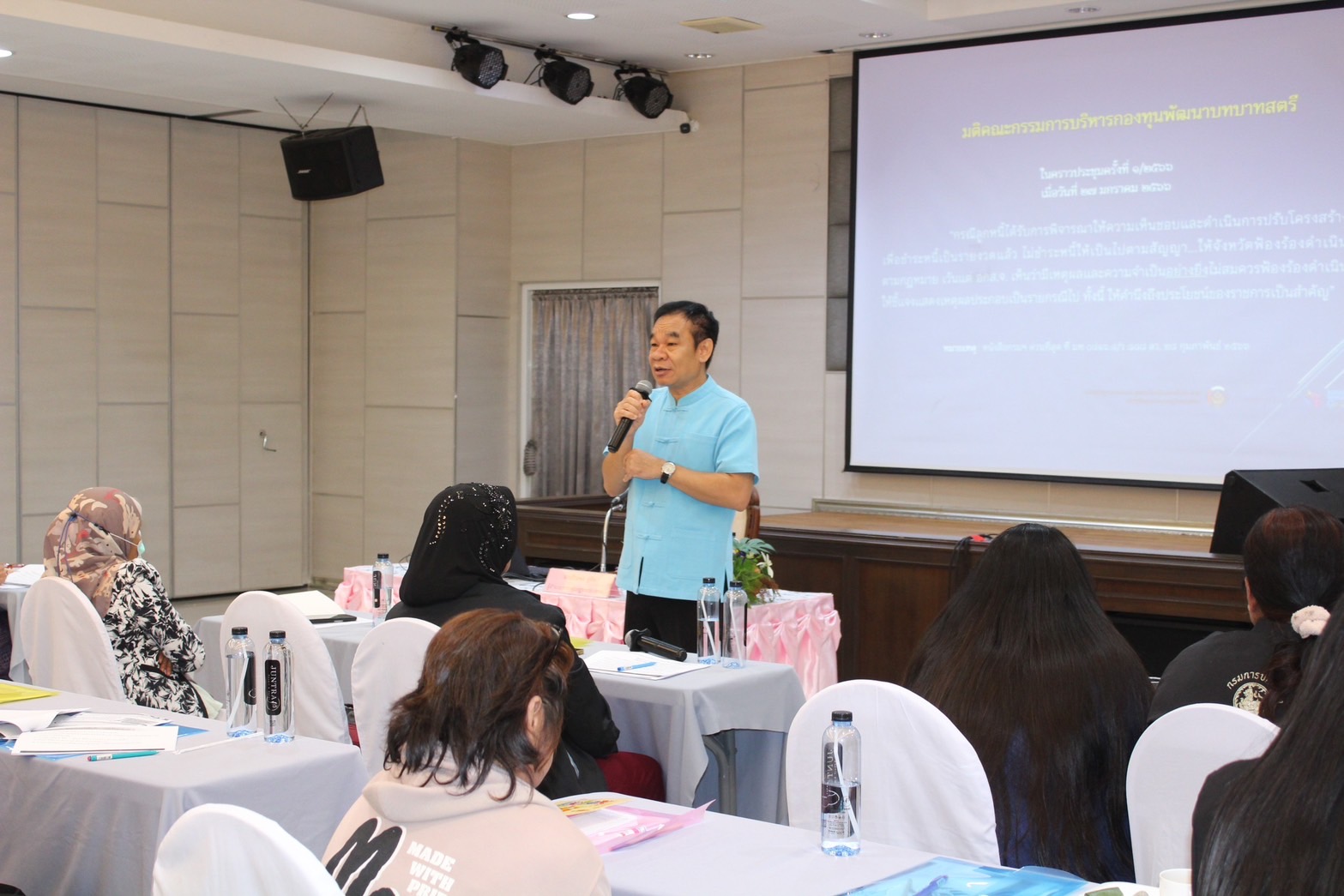 …พช.นครนายก ดำเนินโครงการเพิ่มประสิทธิภาพการปฏิบัติงานกองทุนพัฒนาบทบาทสตรีแก่กลไกการขับเคลื่อนกองทุนพัฒนาบทบาทสตรีระดับจังหวัด