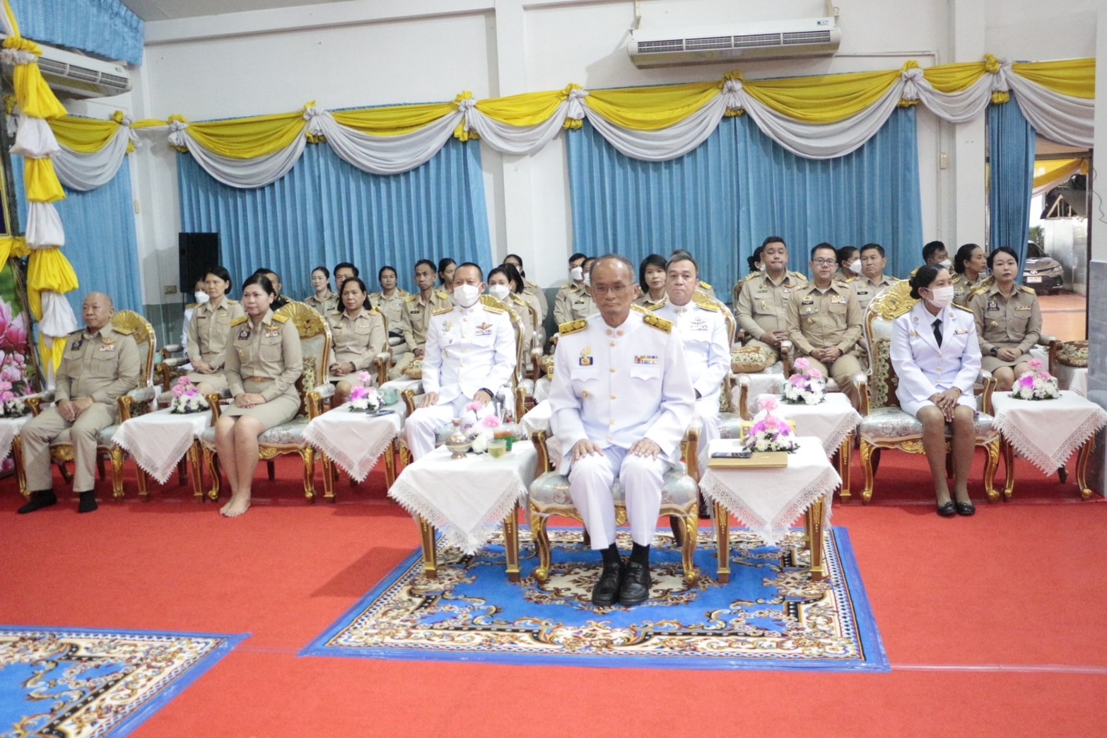 …พช.นครนายก ร่วมพิธีถวายภัตตาหารและเครื่องเขียนพระราชทานของพระบาทสมเด็จพระเจ้าอยู่หัว แด่พระภิกษุสามเณร ในการสอบบาลีสนามหลวง ครั้งที่ 1 ครั้งหลัง ปี พ.ศ. 2567