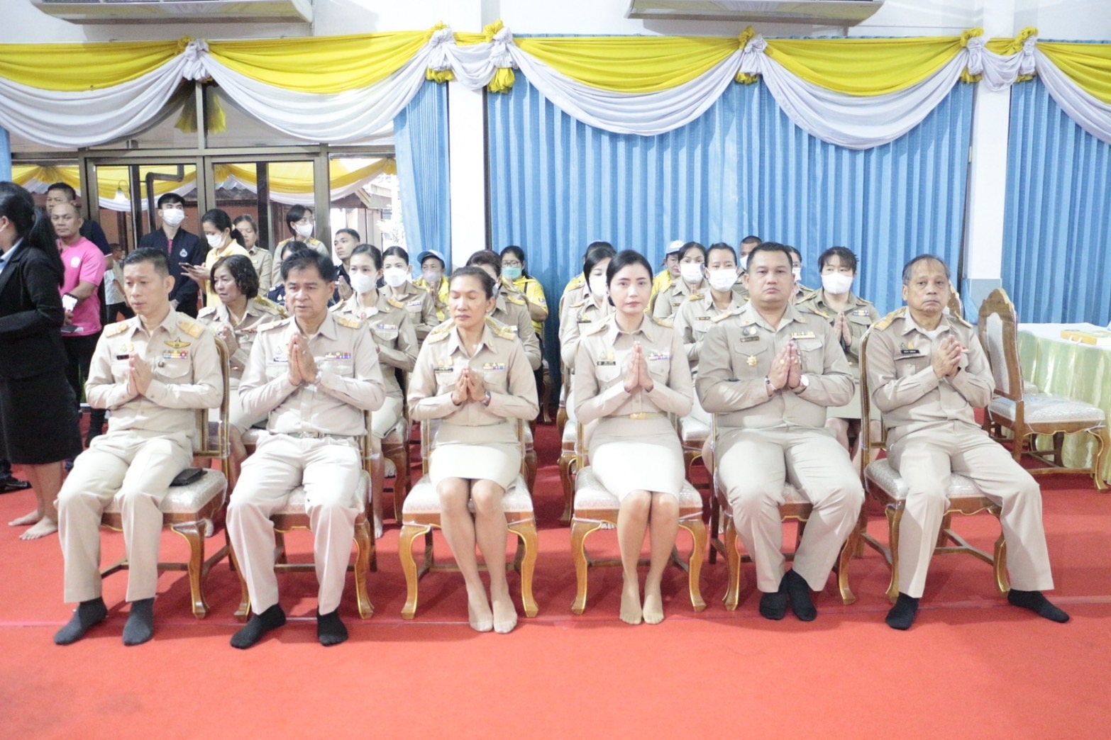 …พช.นครนายก ร่วมพิธีถวายภัตตาหารและเครื่องเขียนพระราชทานของพระบาทสมเด็จพระเจ้าอยู่หัว แด่พระภิกษุสามเณร ในการสอบบาลีสนามหลวง ครั้งที่ 1 ครั้งหลัง ปี พ.ศ. 2567