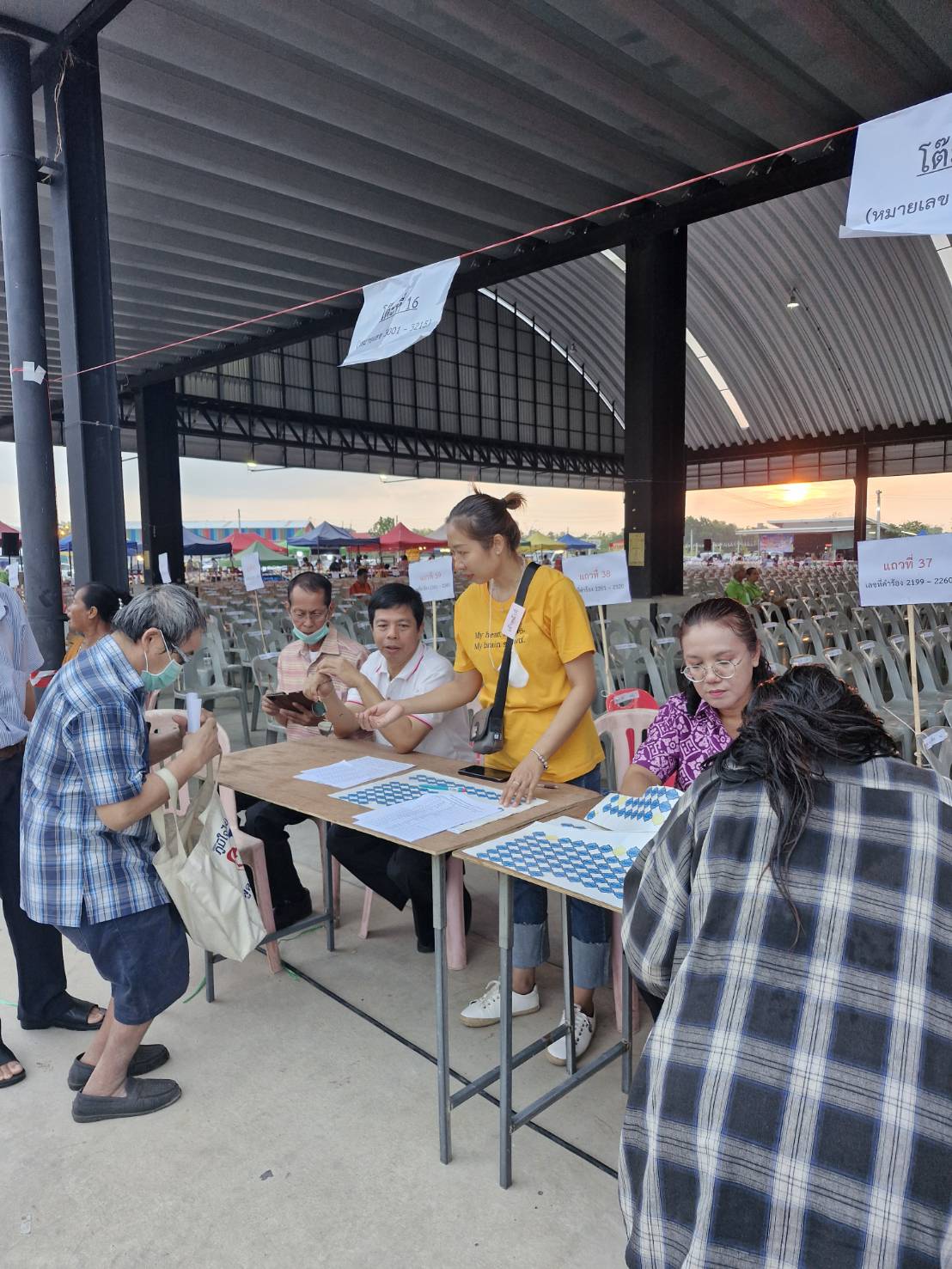 …พช.นครนายก ร่วมการคัดเลือกเพื่อขึ้นบัญชีสำรองตัวแทนจำหน่ายสลากกินแบ่งรัฐบาลของจังหวัดนครนายก