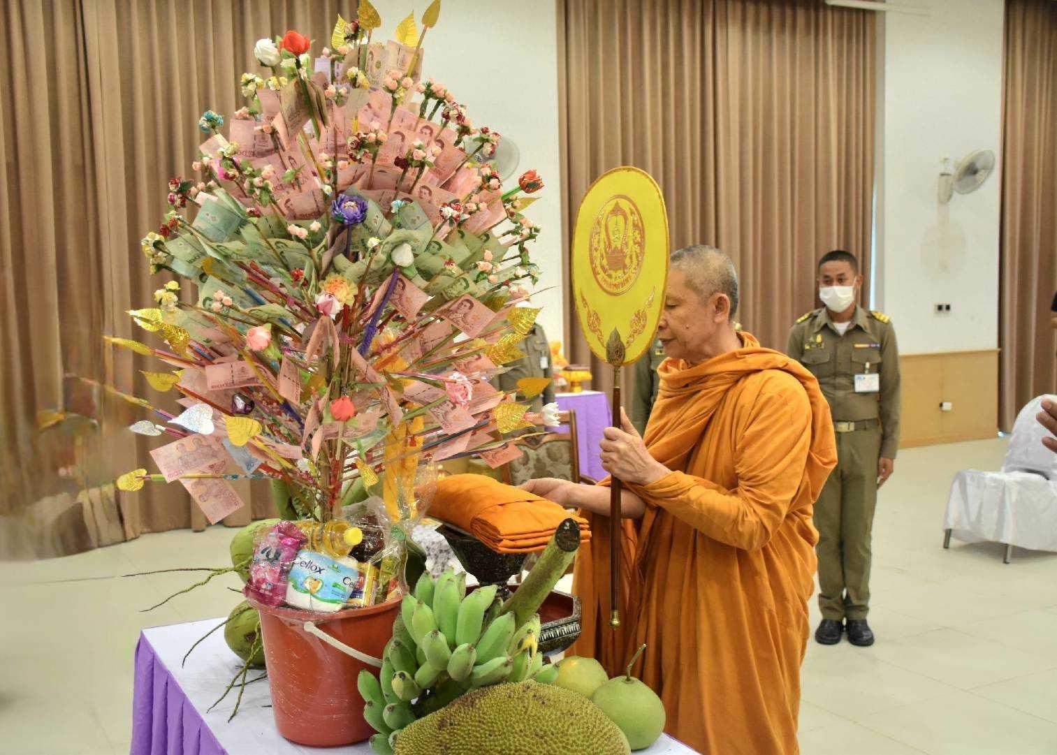 …จังหวัดนครนายก จัดกิจกรรมทอดผ้าป่าสมทบกองทุนพัฒนาเด็กชนบท ในพระราชูปถัมภ์สมเด็จพระเทพรัตนราชสุดา ฯ สยามบรมราชกุมารี ประจำปี 2567