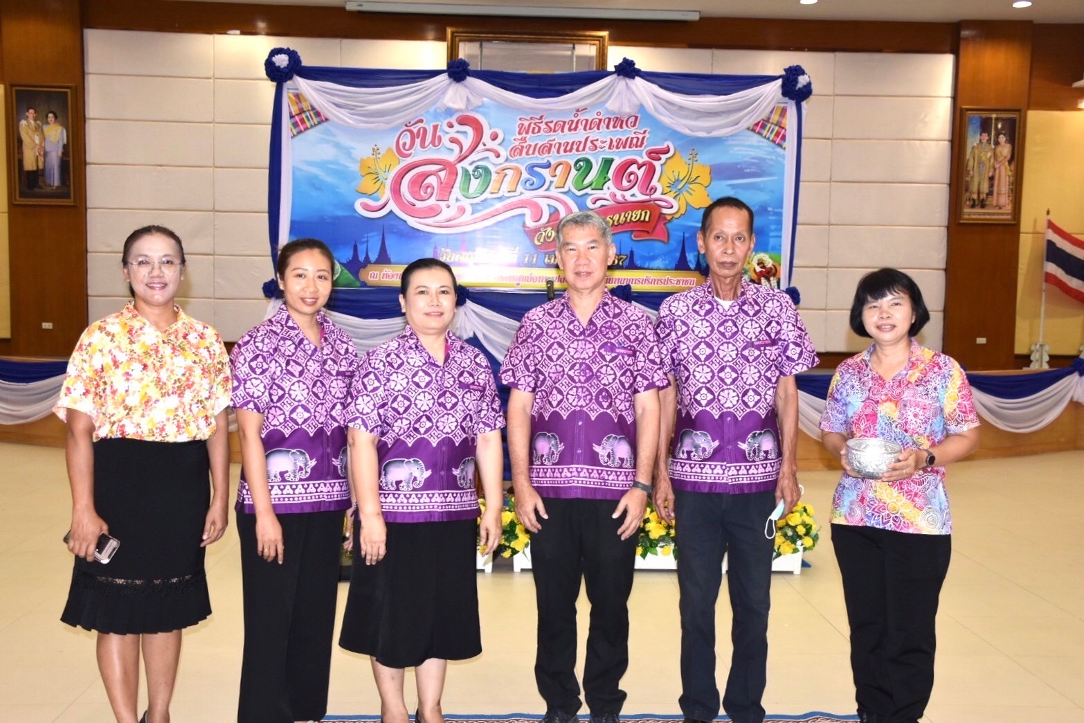 …พช.ร่วมกิจกรรมสืบสานประเพณี “รดน้ำดำหัวผู้ว่าราชการจังหวัดนครนายก” เนื่องในโอกาสเทศกาลสงกรานต์ จังหวัดนครนายก ประจำปี 2567