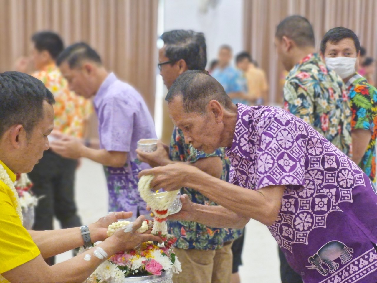 …พช.ร่วมกิจกรรมสืบสานประเพณี “รดน้ำดำหัวผู้ว่าราชการจังหวัดนครนายก” เนื่องในโอกาสเทศกาลสงกรานต์ จังหวัดนครนายก ประจำปี 2567