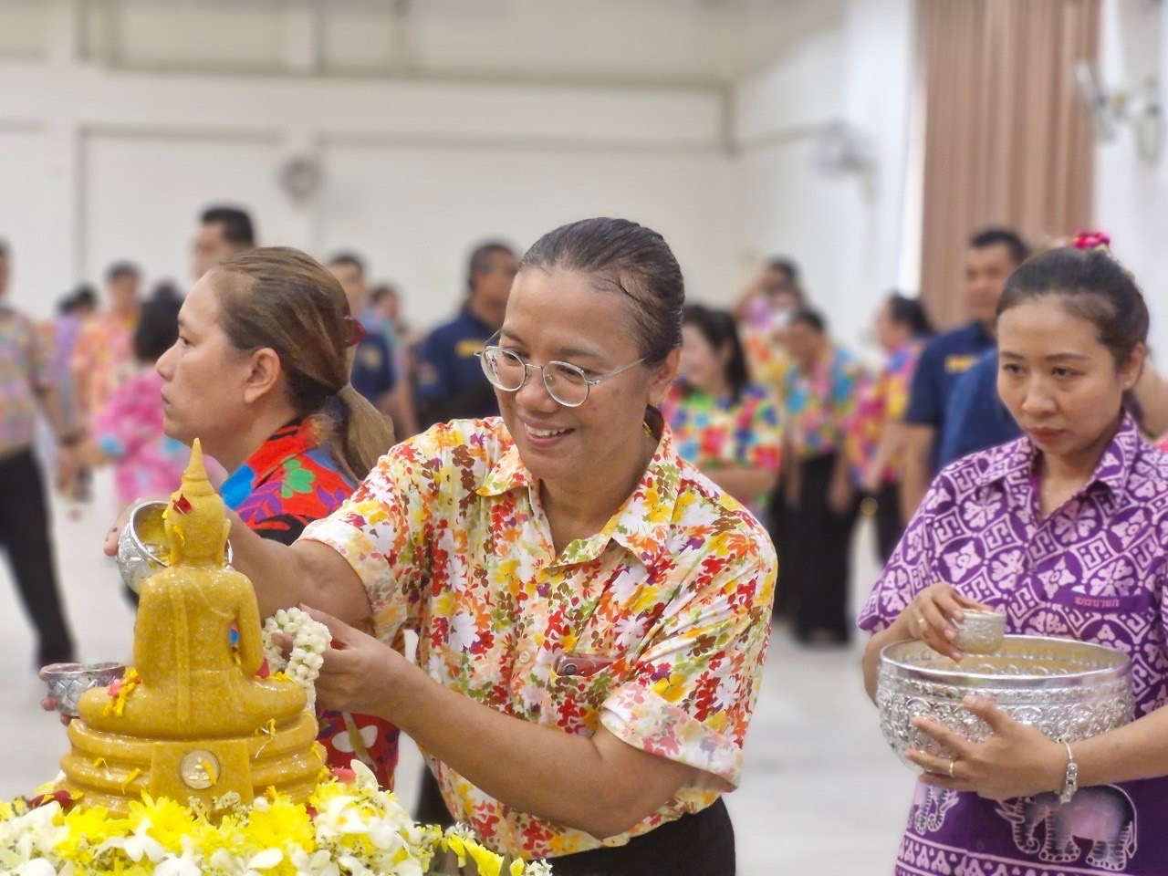 …พช.ร่วมกิจกรรมสืบสานประเพณี “รดน้ำดำหัวผู้ว่าราชการจังหวัดนครนายก” เนื่องในโอกาสเทศกาลสงกรานต์ จังหวัดนครนายก ประจำปี 2567