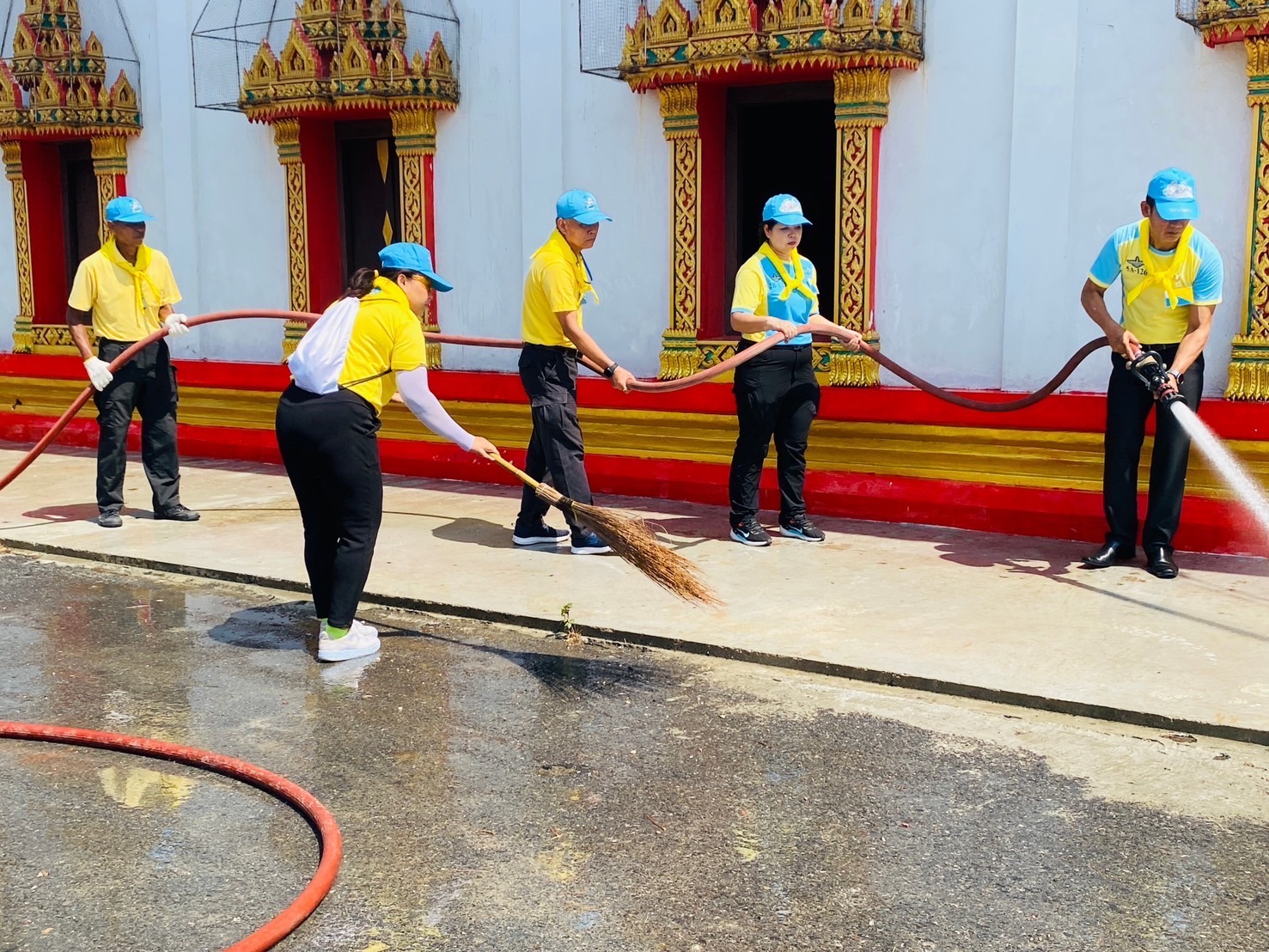 …พช.นครนายก : ร่วมกิจกรรมจิตอาสาพัฒนา เนื่องในวันคล้ายวันสวรรคต สมเด็จพระนเรศวรมหาราช ประจำปี 2567