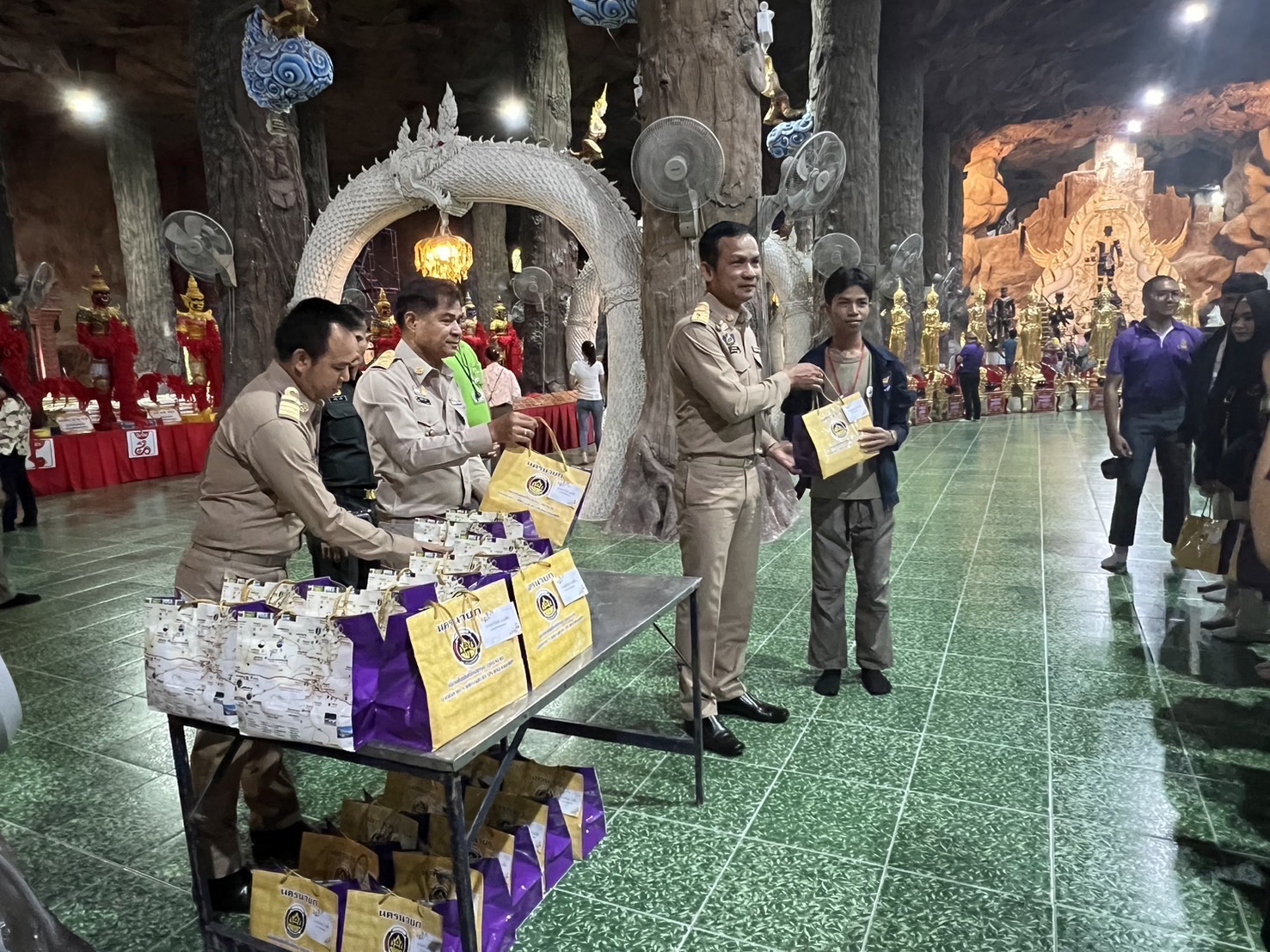 พช.นครนายก ร่วมกิจกรรมทัศนศึกษา ของคณะเยาวชนในโครงการ “สานใจไทย สู่ใจใต้” รุ่นที่ 42