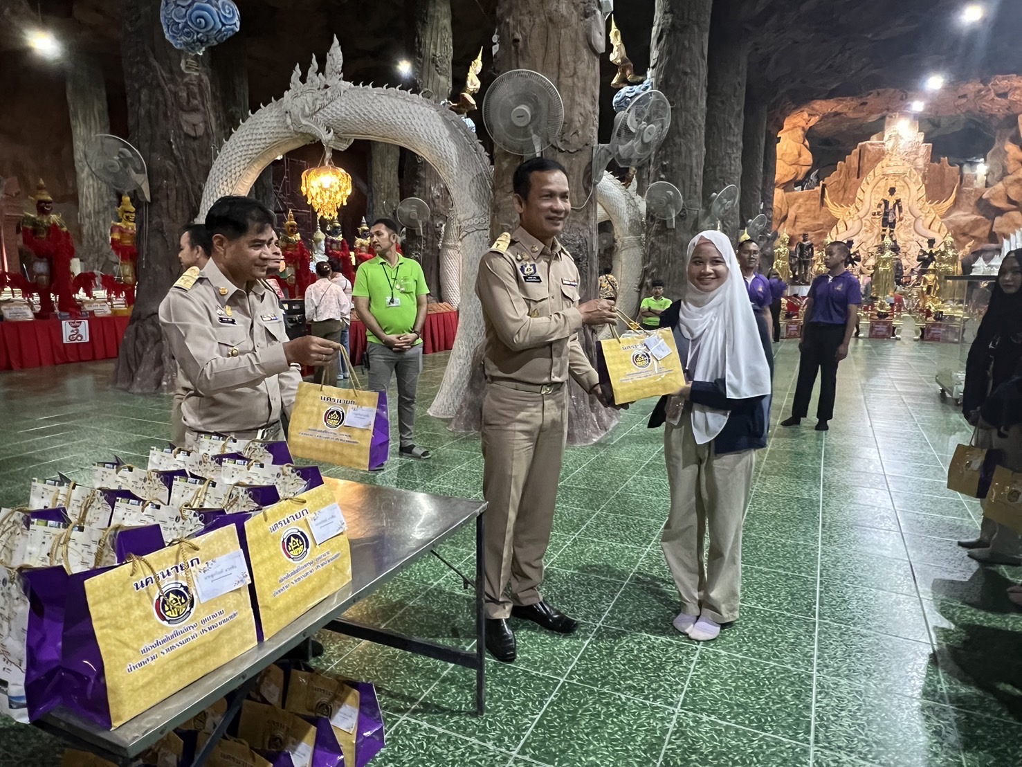 พช.นครนายก ร่วมกิจกรรมทัศนศึกษา ของคณะเยาวชนในโครงการ “สานใจไทย สู่ใจใต้” รุ่นที่ 42