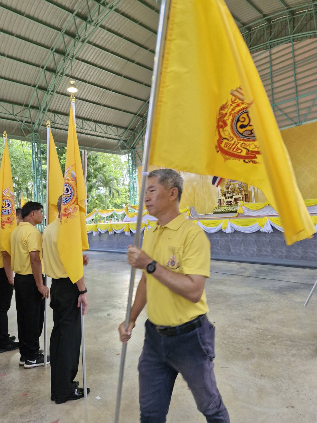 …พช.นครนายก ร่วมกิจกรรมรับธงตราสัญลักษณ์