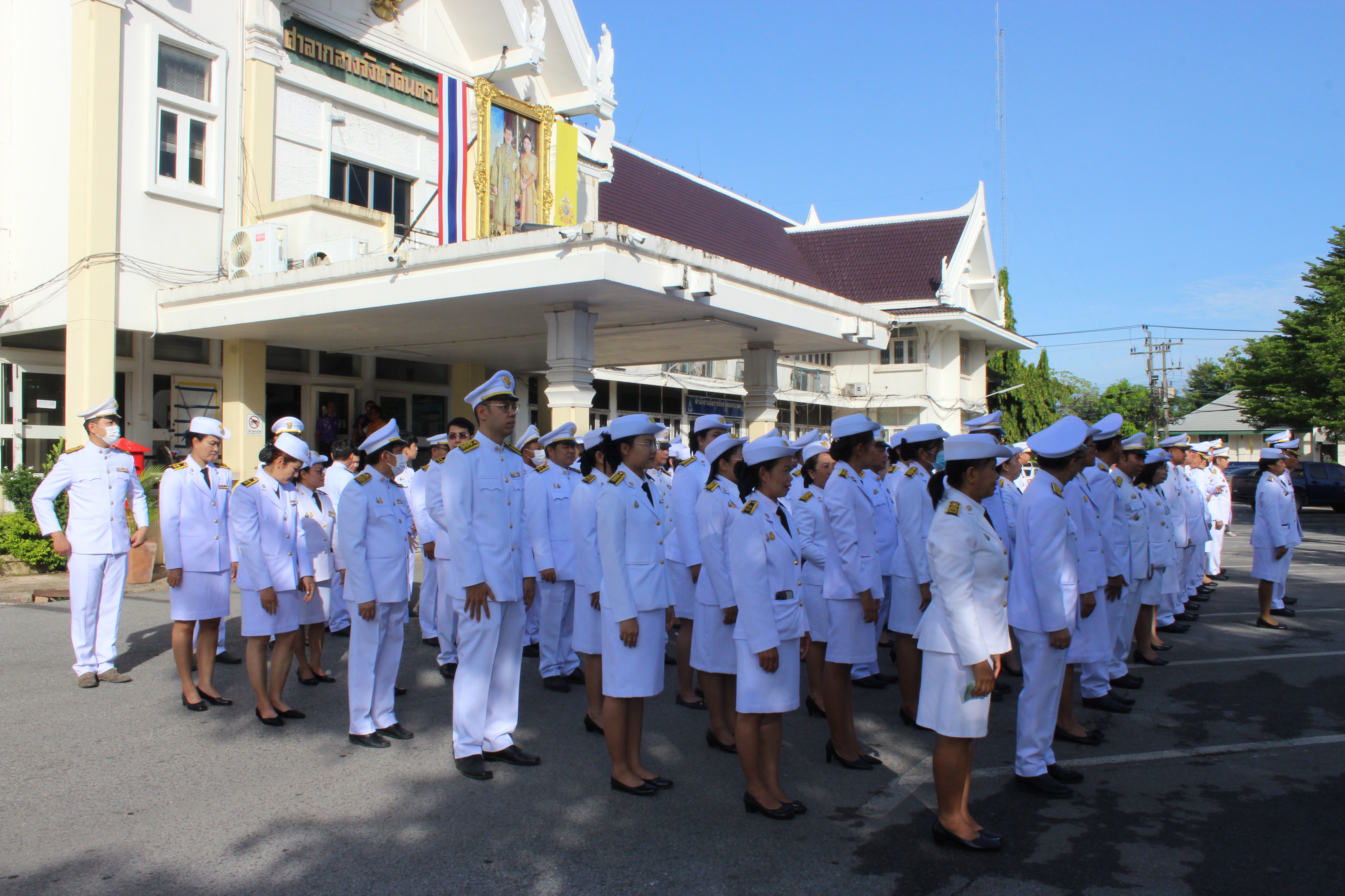 …พช.นครนายก เข้าร่วมกิจกรรมเคารพธงชาติ และร้องเพลงชาติ ประจำเดือนเมษายน 2567 จังหวัดนครนายก