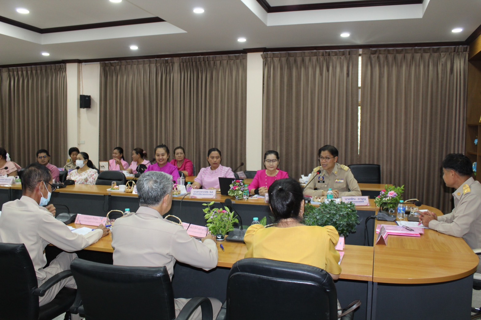 …พช.นครนายก ดำเนินการคัดเลือกคนกองทุนพัฒนาบทบาทสตรีดีเด่นระดับจังหวัด