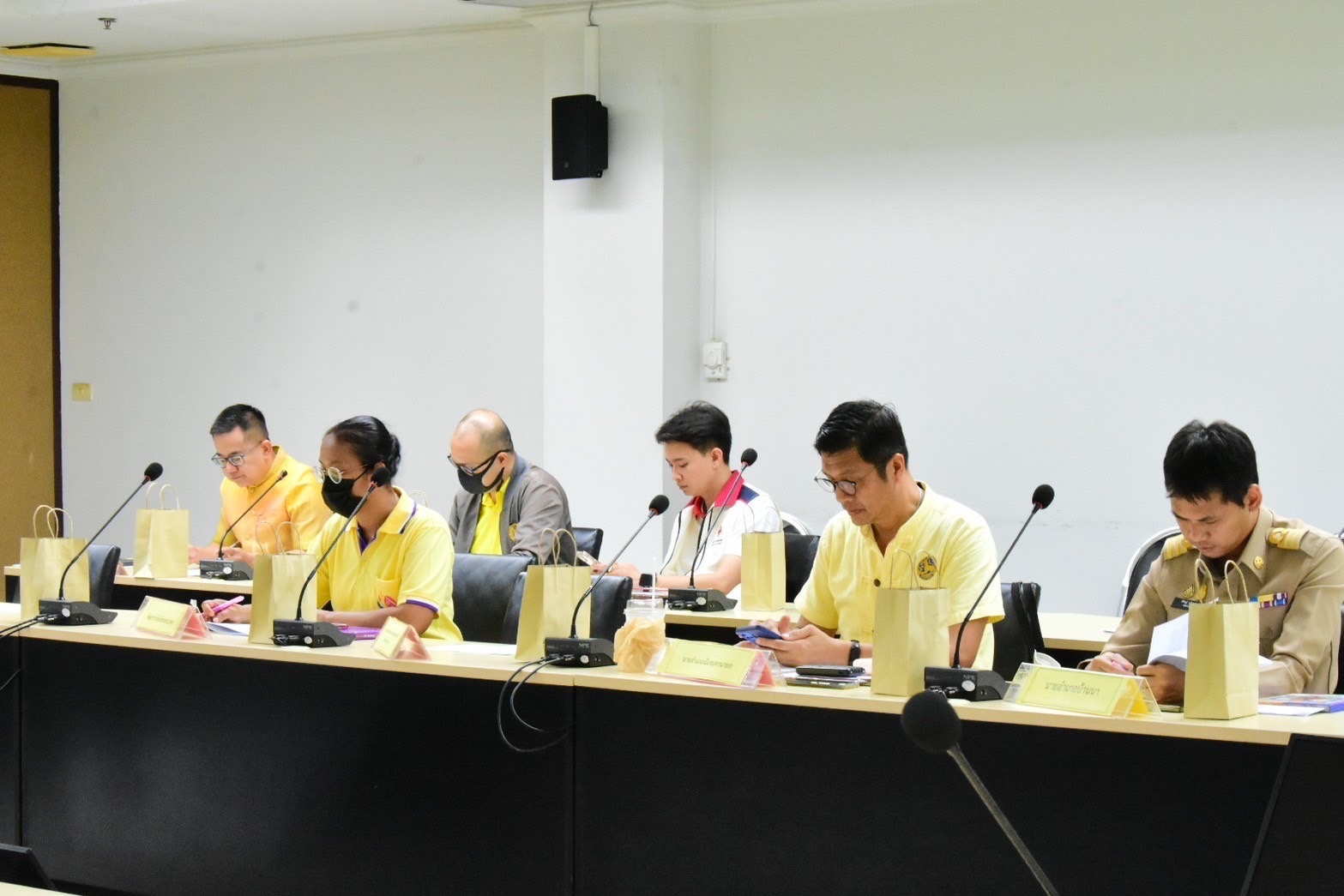 …พช.นครนายก ร่วมประชุมขับเคลื่อนโครงการส่งเสริมและพัฒนาการพูด อ่าน เขียน ภาษาไทยจังหวัดนครนายก