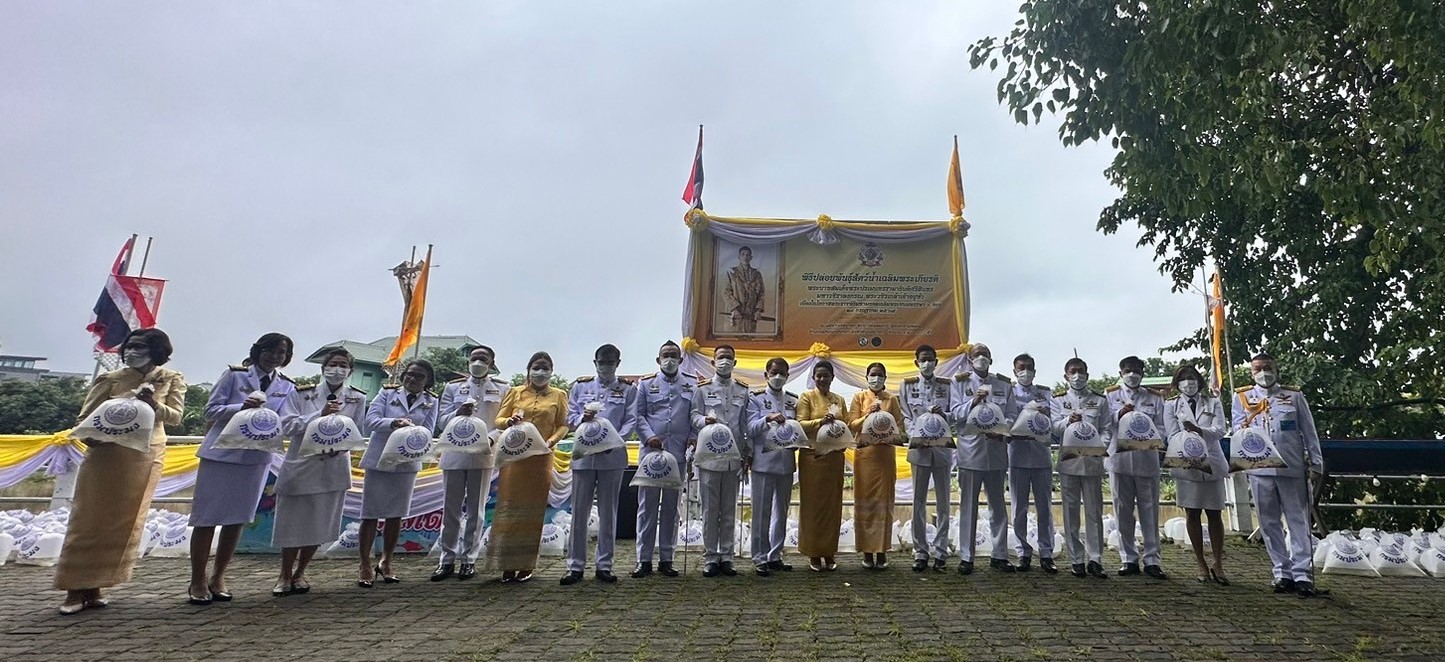 …พช.นครนายก ร่วมกิจกรรมเฉลิมพระเกียรติพระบาทสมเด็จพระเจ้าอยู่หัว เนื่องในโอกาสพระราชพิธีมหามงคลเฉลิมพระชนมพรรษา 6 รอบ 28 กรกฎาคม 2567