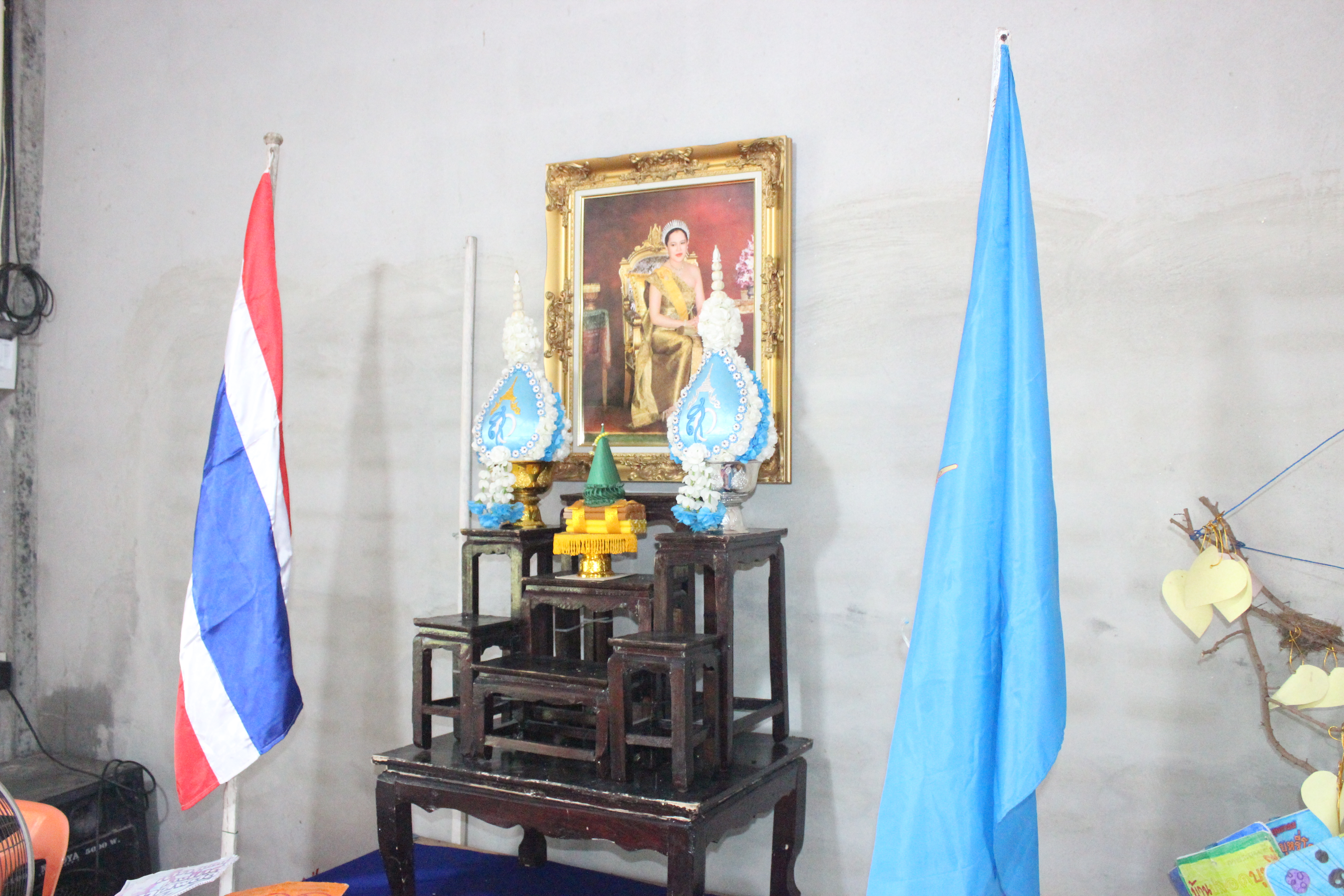 …พช.นครนายก ลงพื้นที่เตรียมความพร้อมในการดำเนินโครงการการพัฒนาและยกระดับหมู่บ้านกองทุนแม่ของแผ่นดินสู่การเป็นต้นแบบด้านการป้องกันและแก้ไขปัญหายาเสพติด